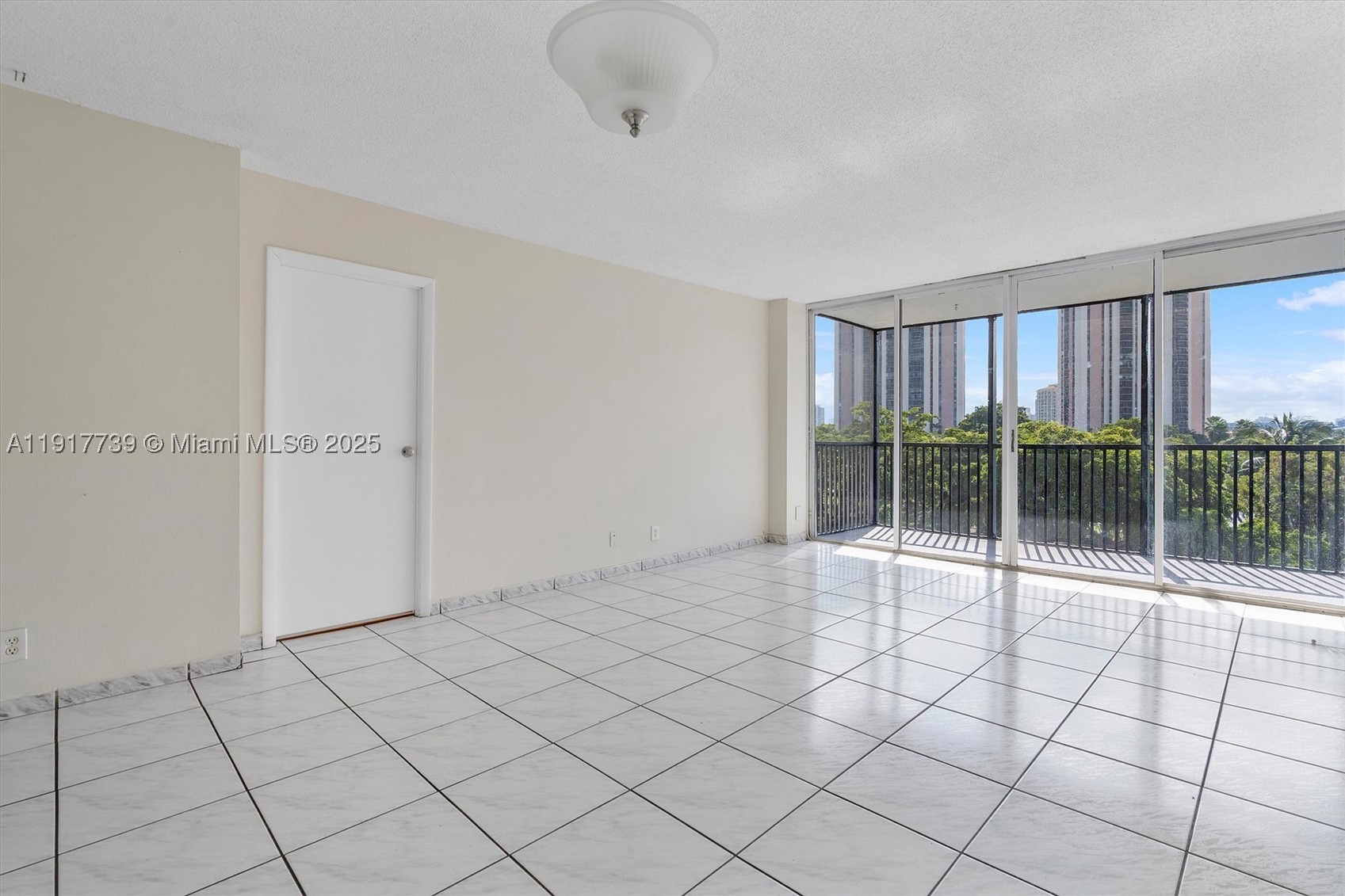 Aventura photo 5