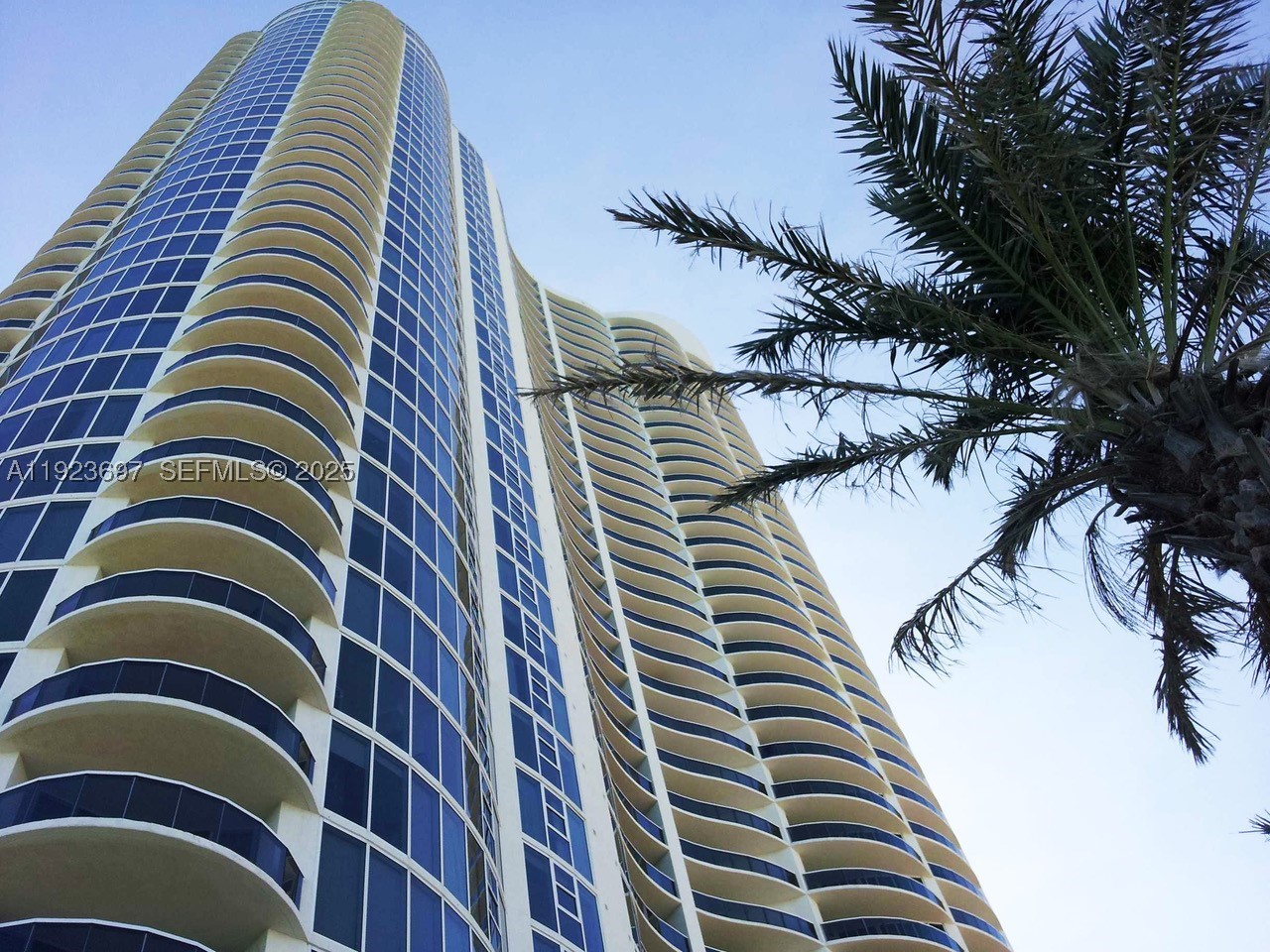 Sunny Isles Beach photo 1