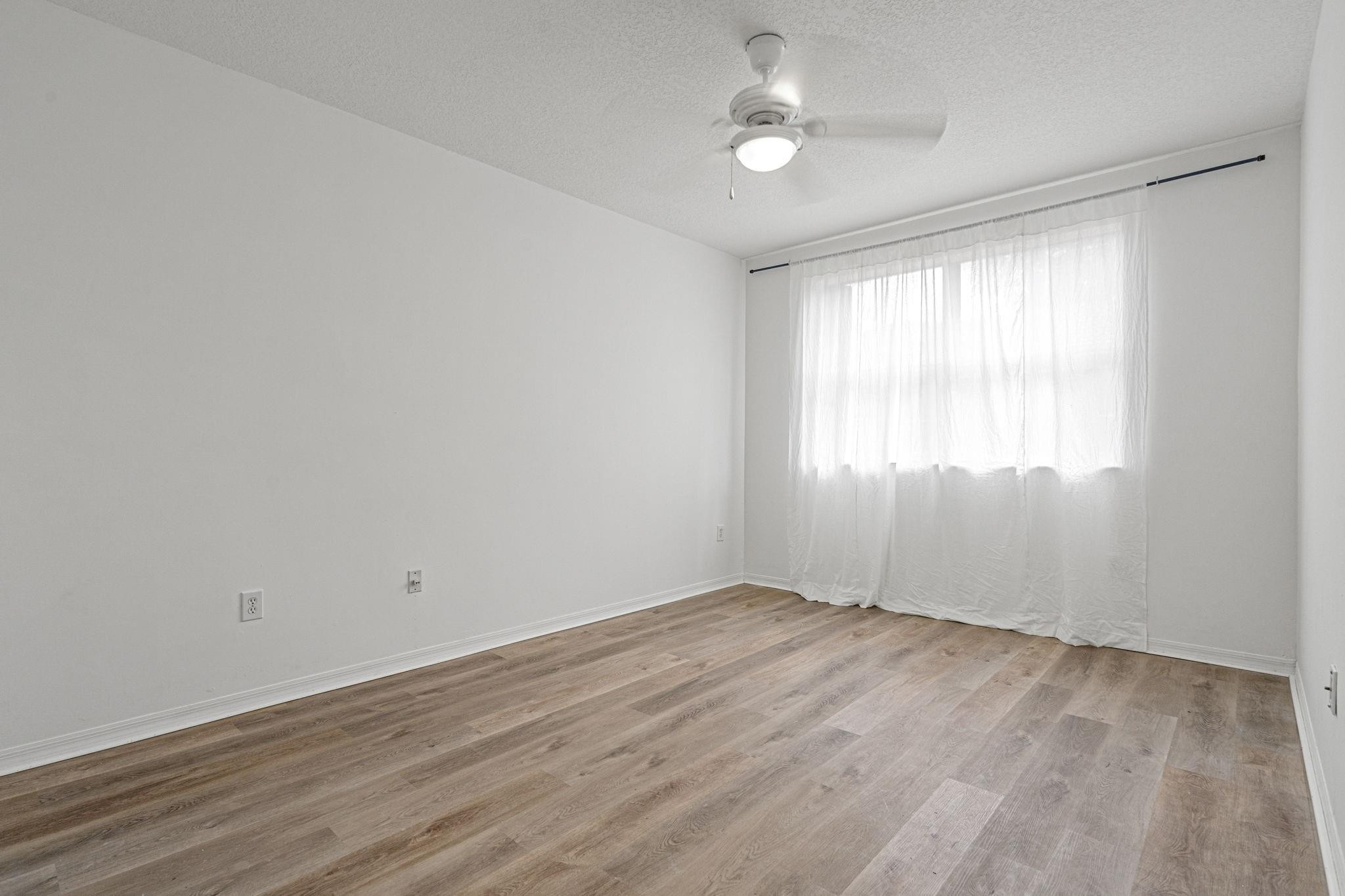 Miami Lakes photo 4