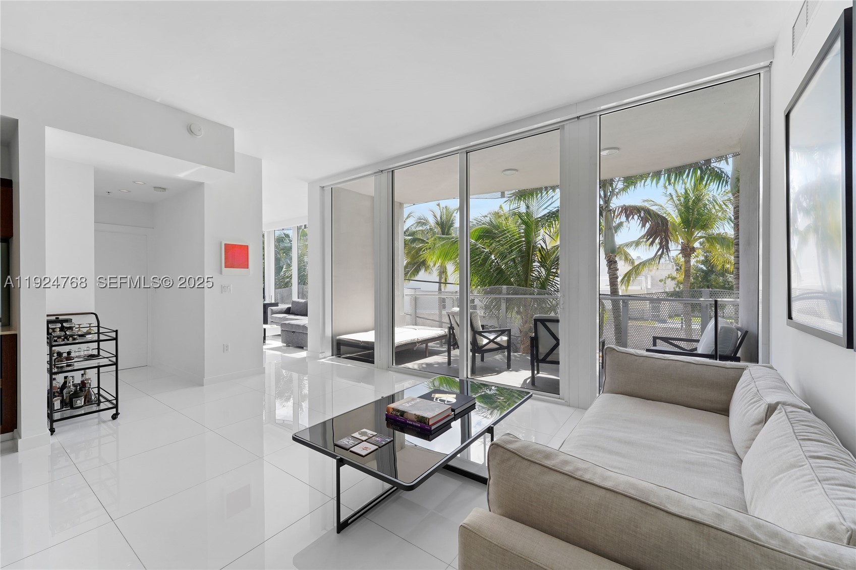 Miami Beach photo 3