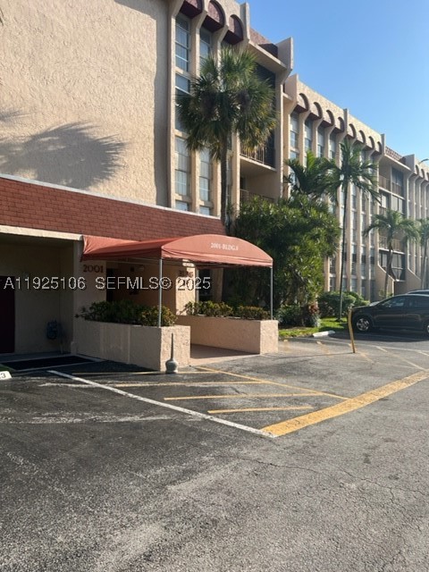 Hallandale Beach photo 1