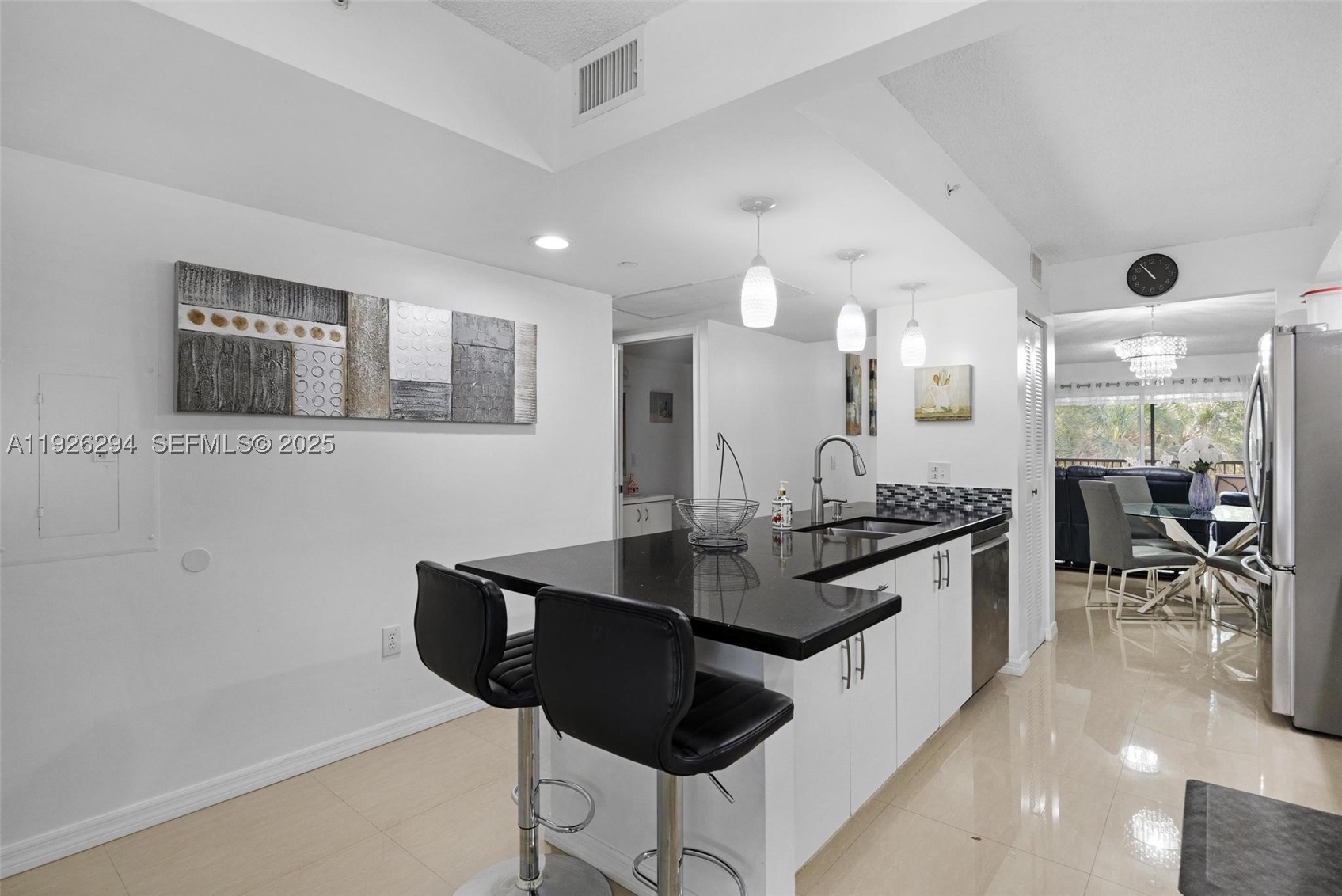 Pembroke Pines photo 1