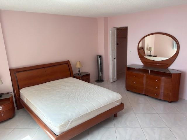 Hallandale Beach photo 5
