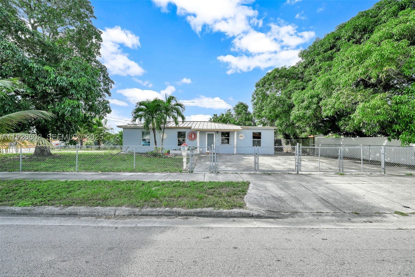 Hialeah photo 4