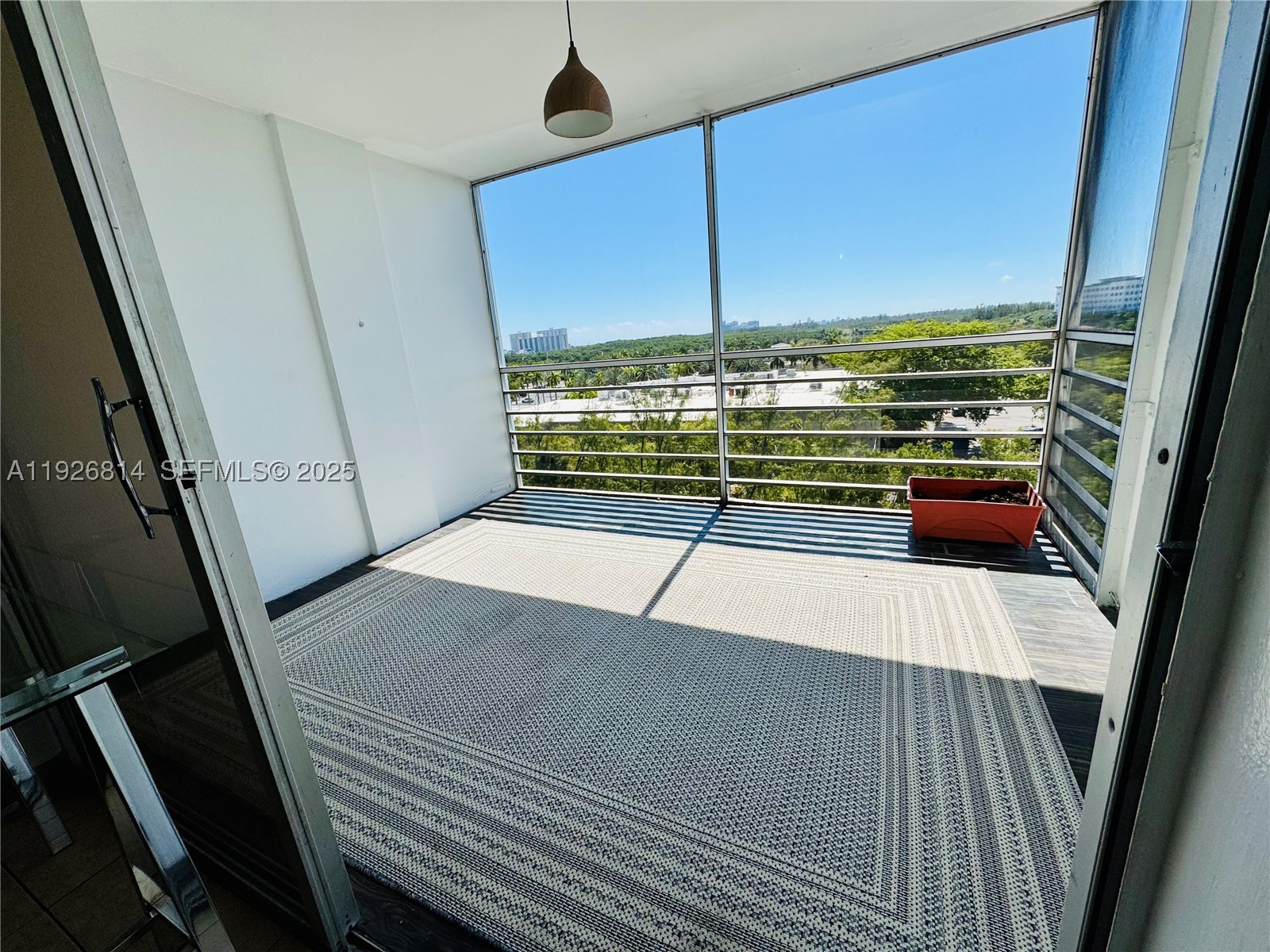 North Miami Beach photo 5
