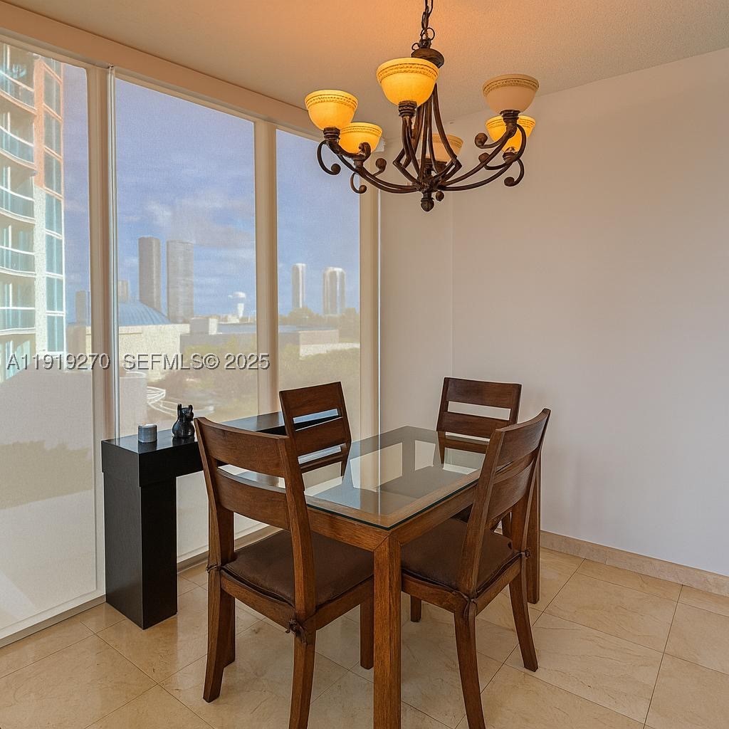 Aventura photo 3