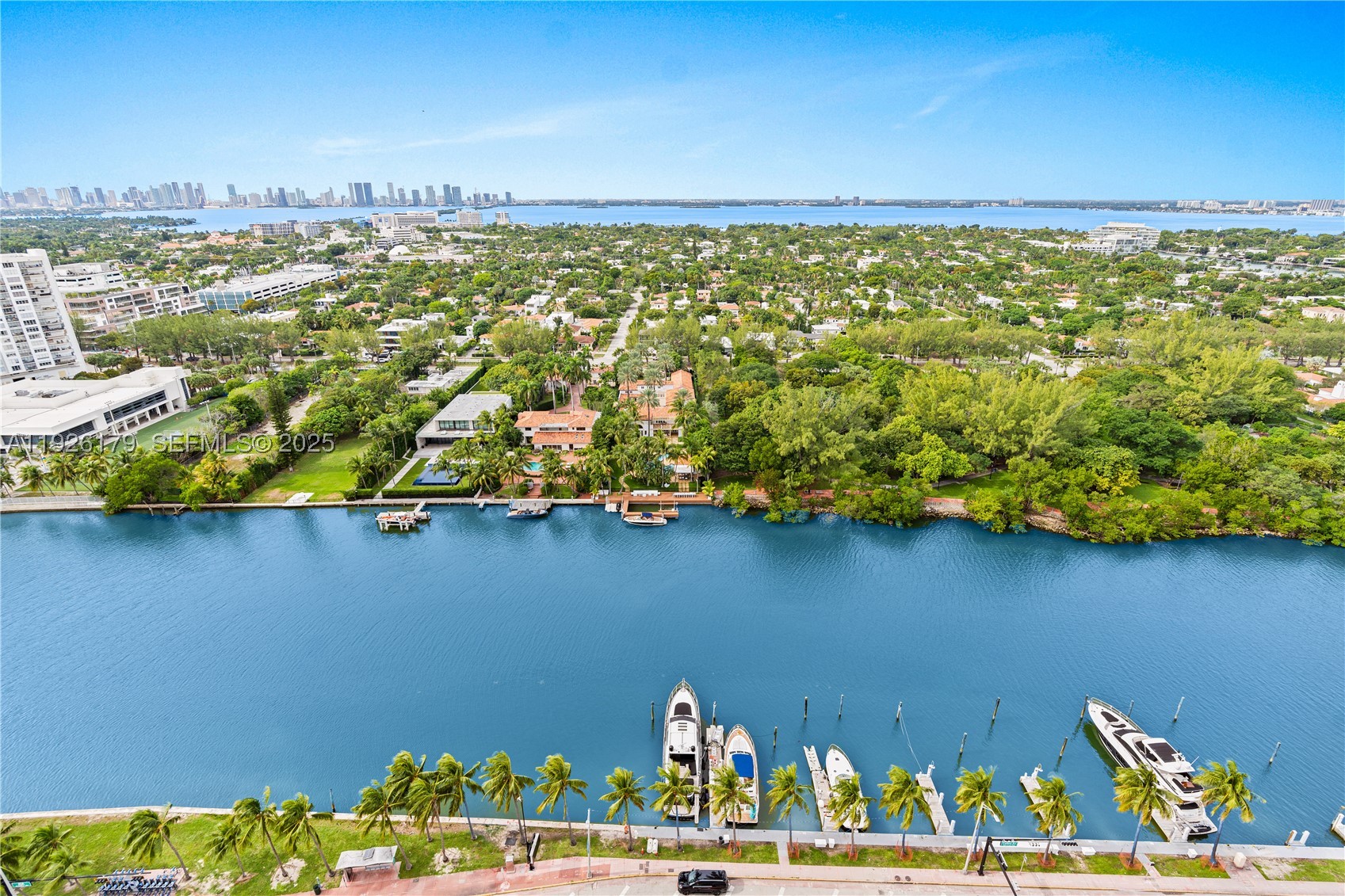 Miami Beach photo 3