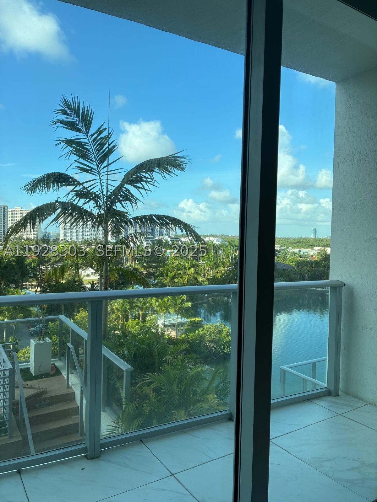 Sunny Isles Beach photo 2