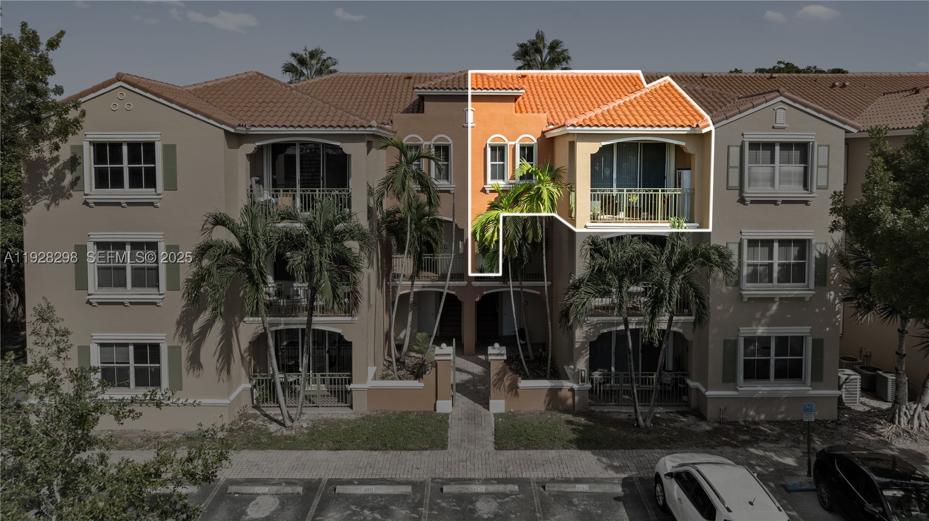 Doral photo 3