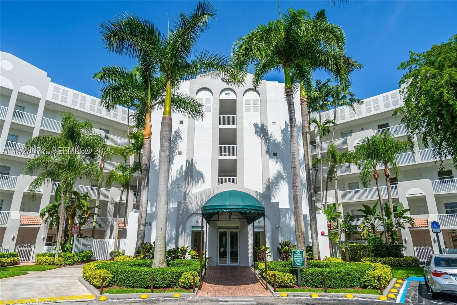 Doral photo 1