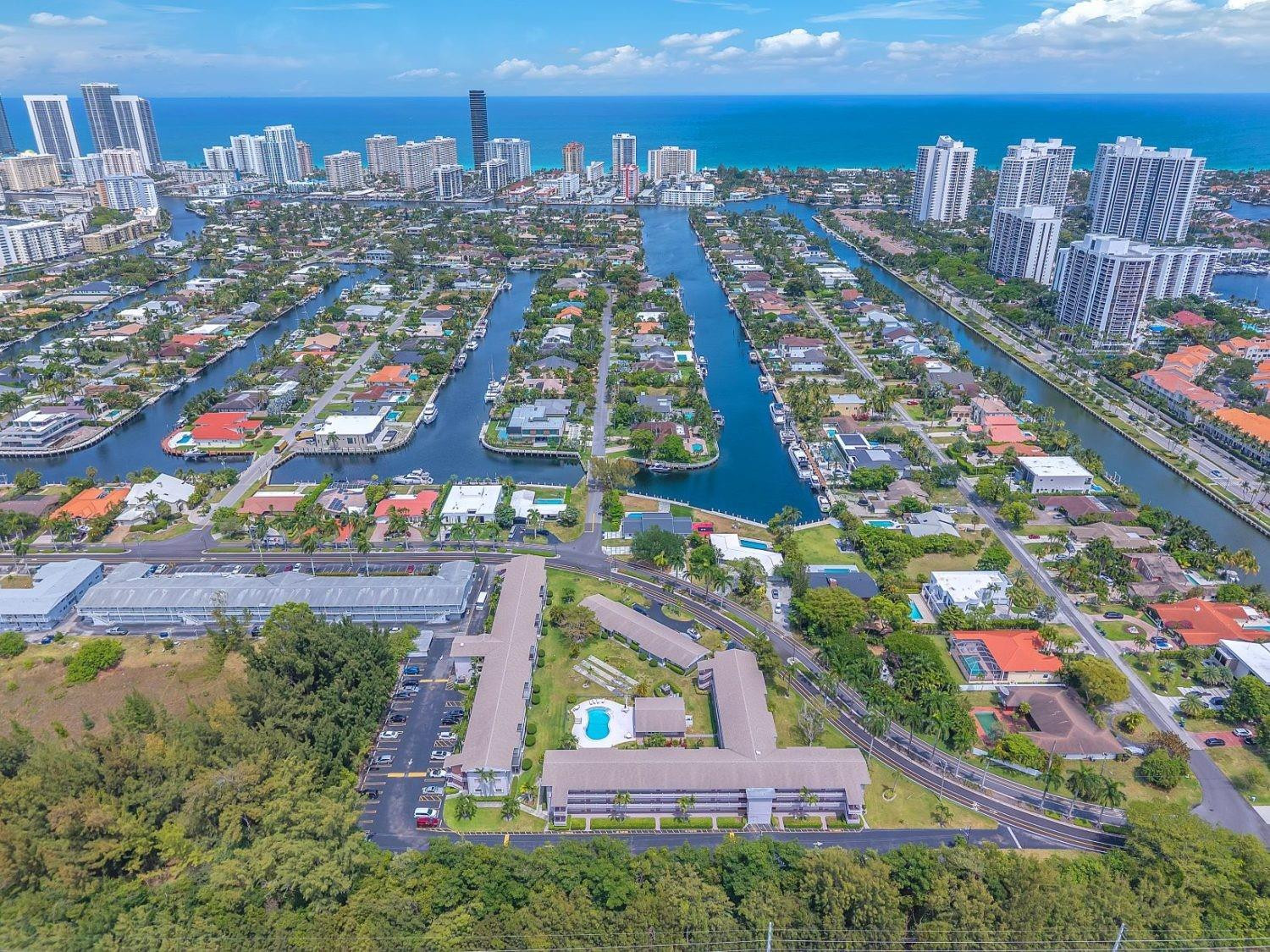 Hallandale Beach photo 1