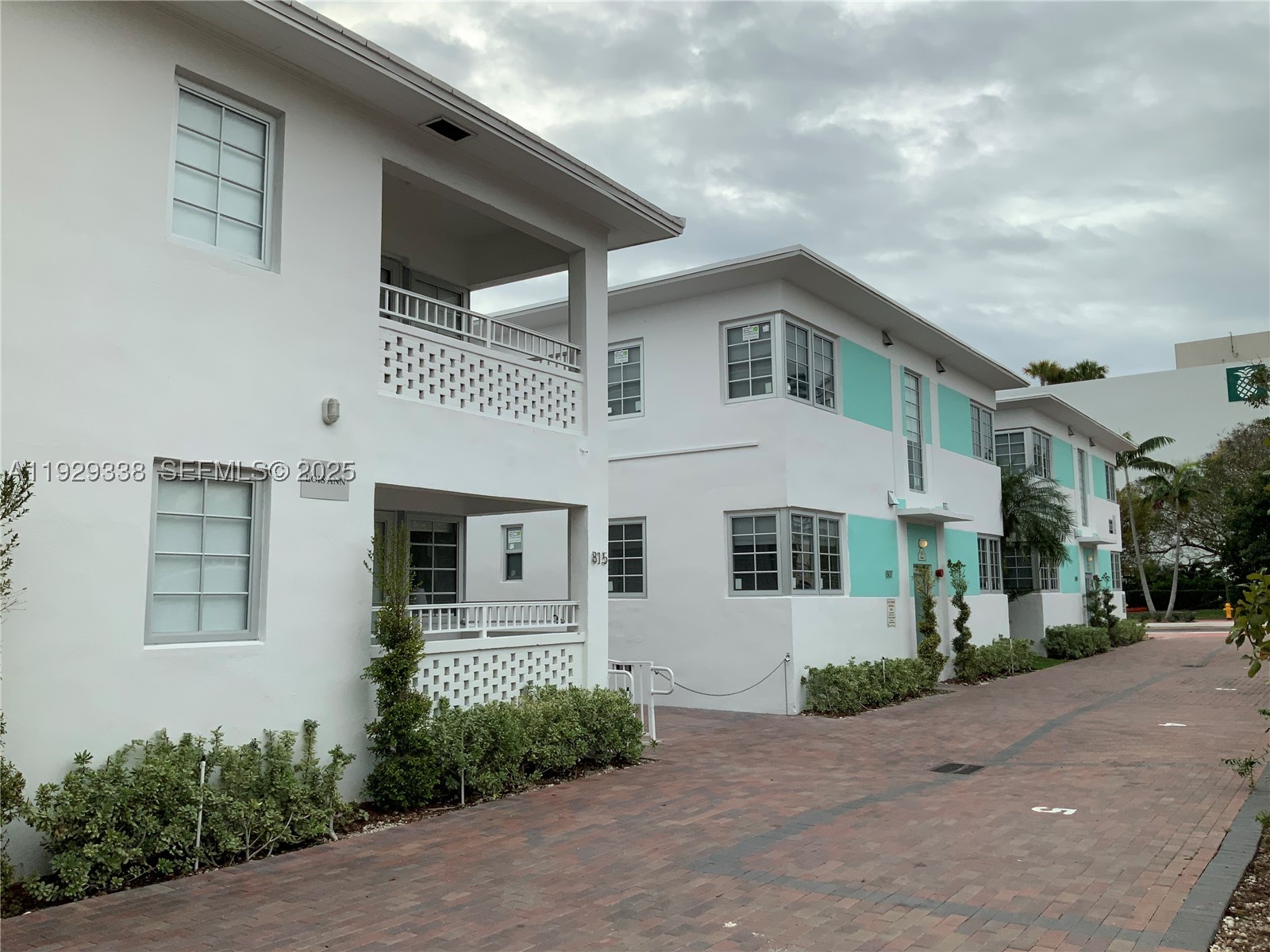 Miami Beach photo 2