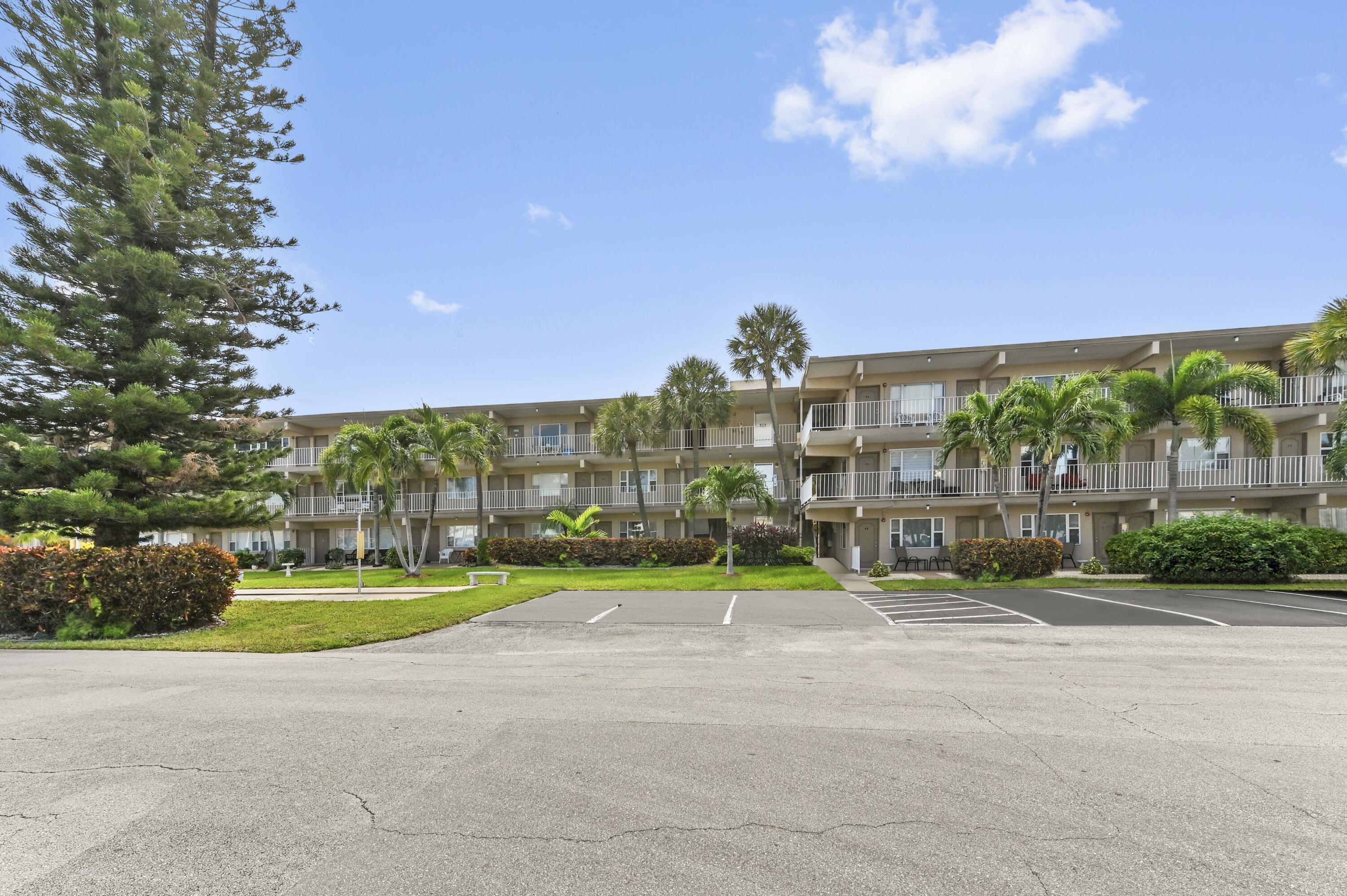Pompano Beach photo 1