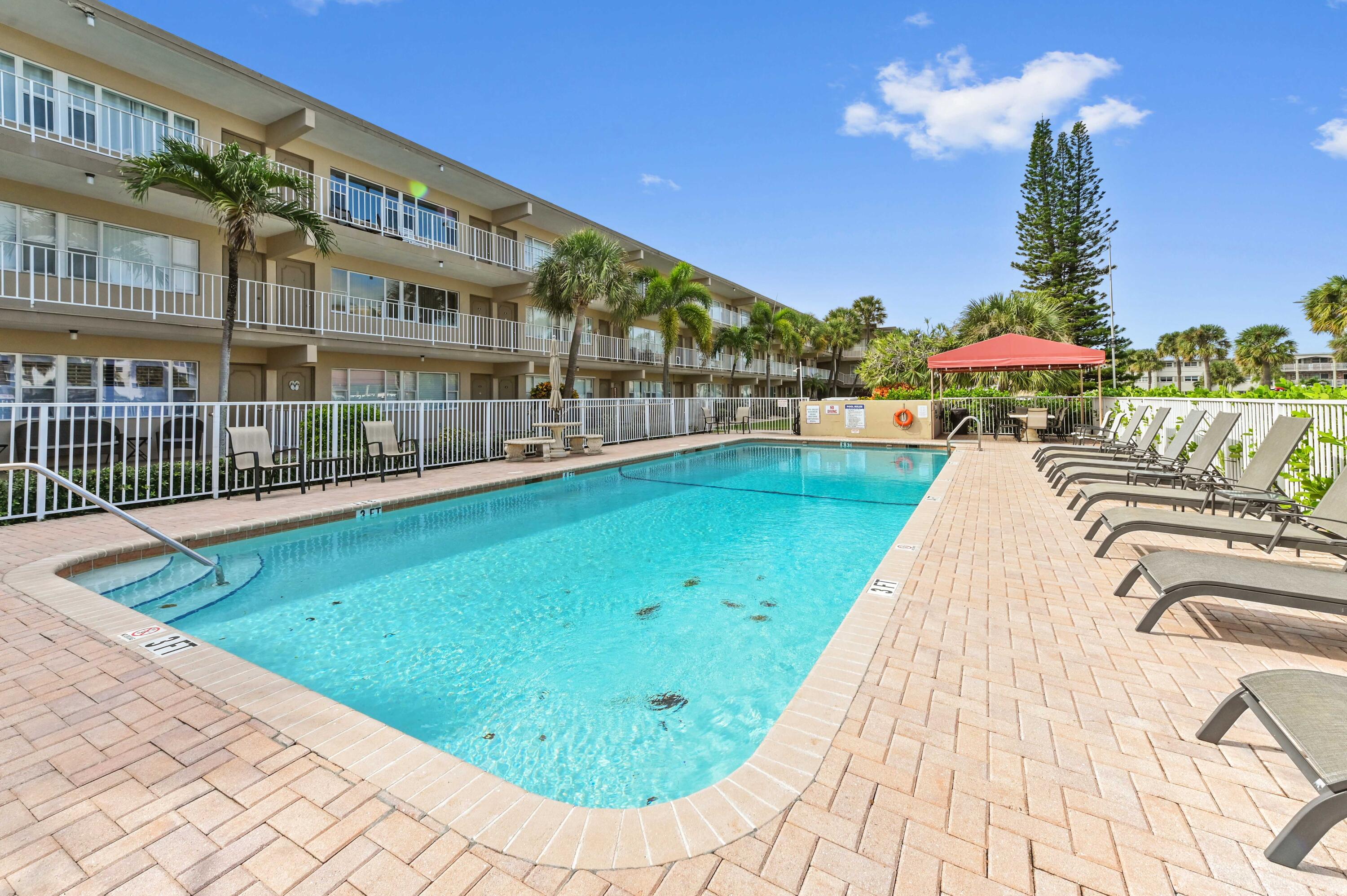 Pompano Beach photo 2