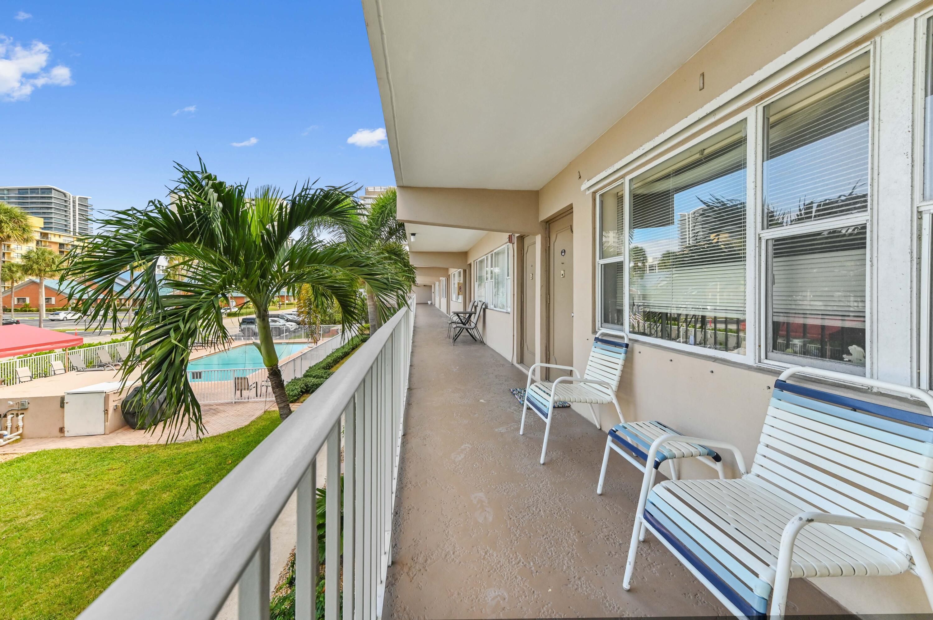 Pompano Beach photo 4