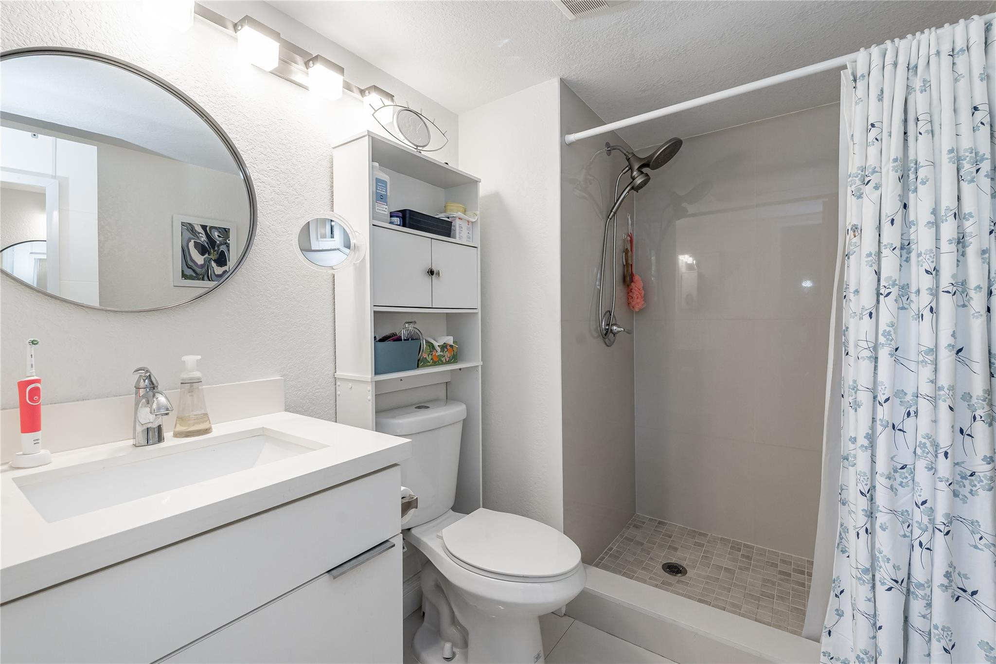 Pembroke Pines photo 5