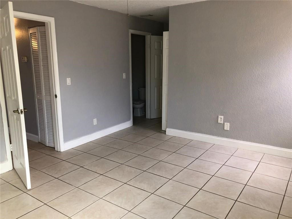 Pembroke Pines photo 4