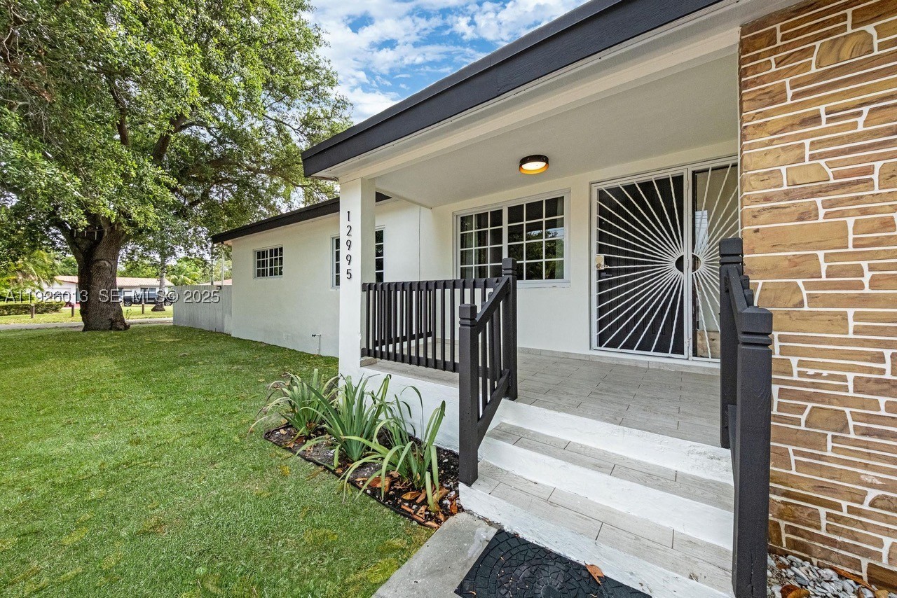 North Miami photo 2