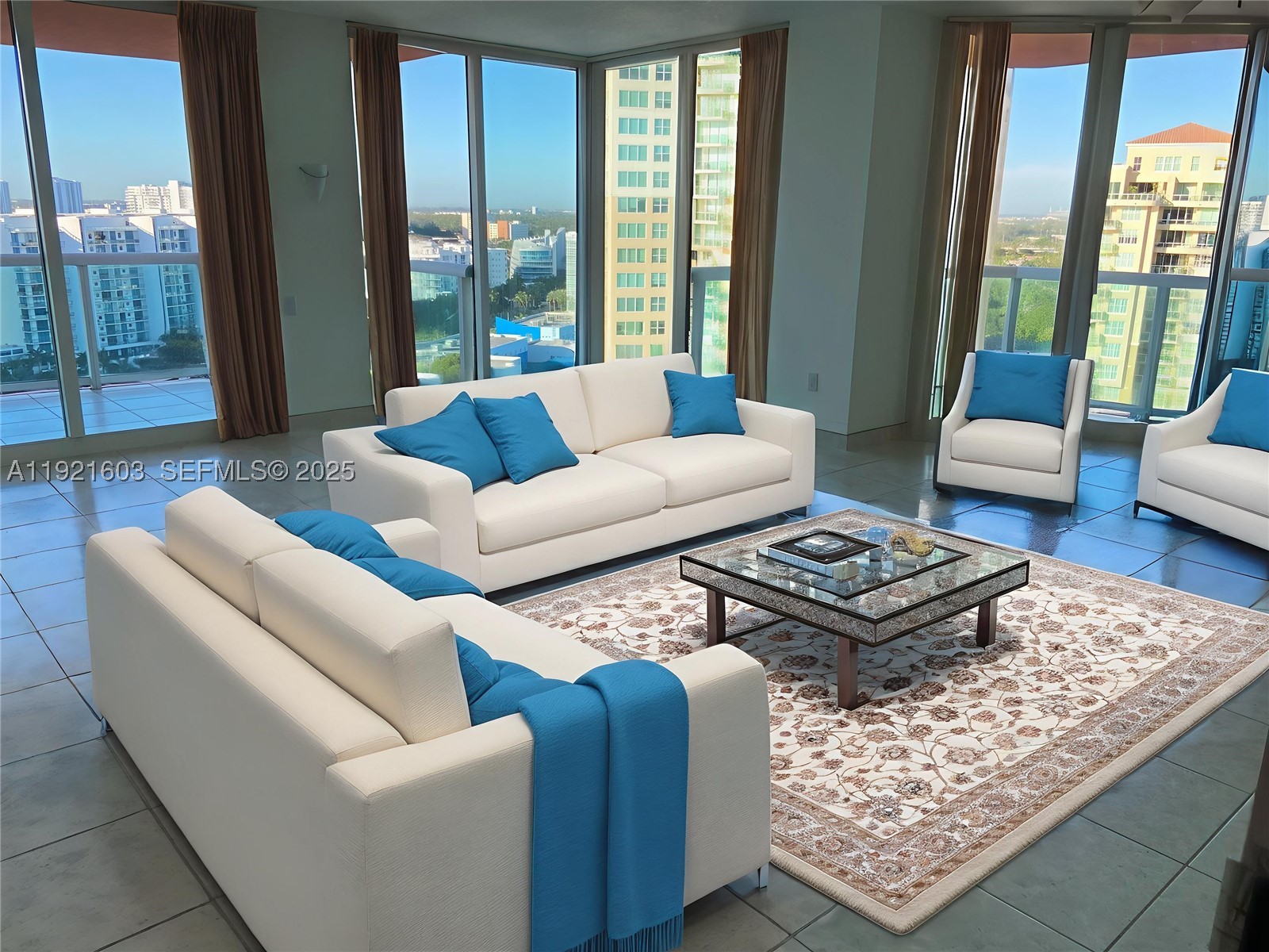 Aventura photo 5