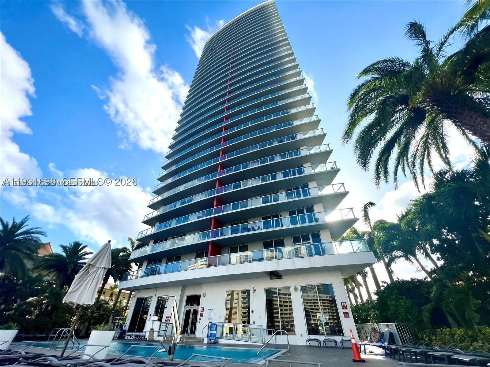 Hallandale Beach photo 1