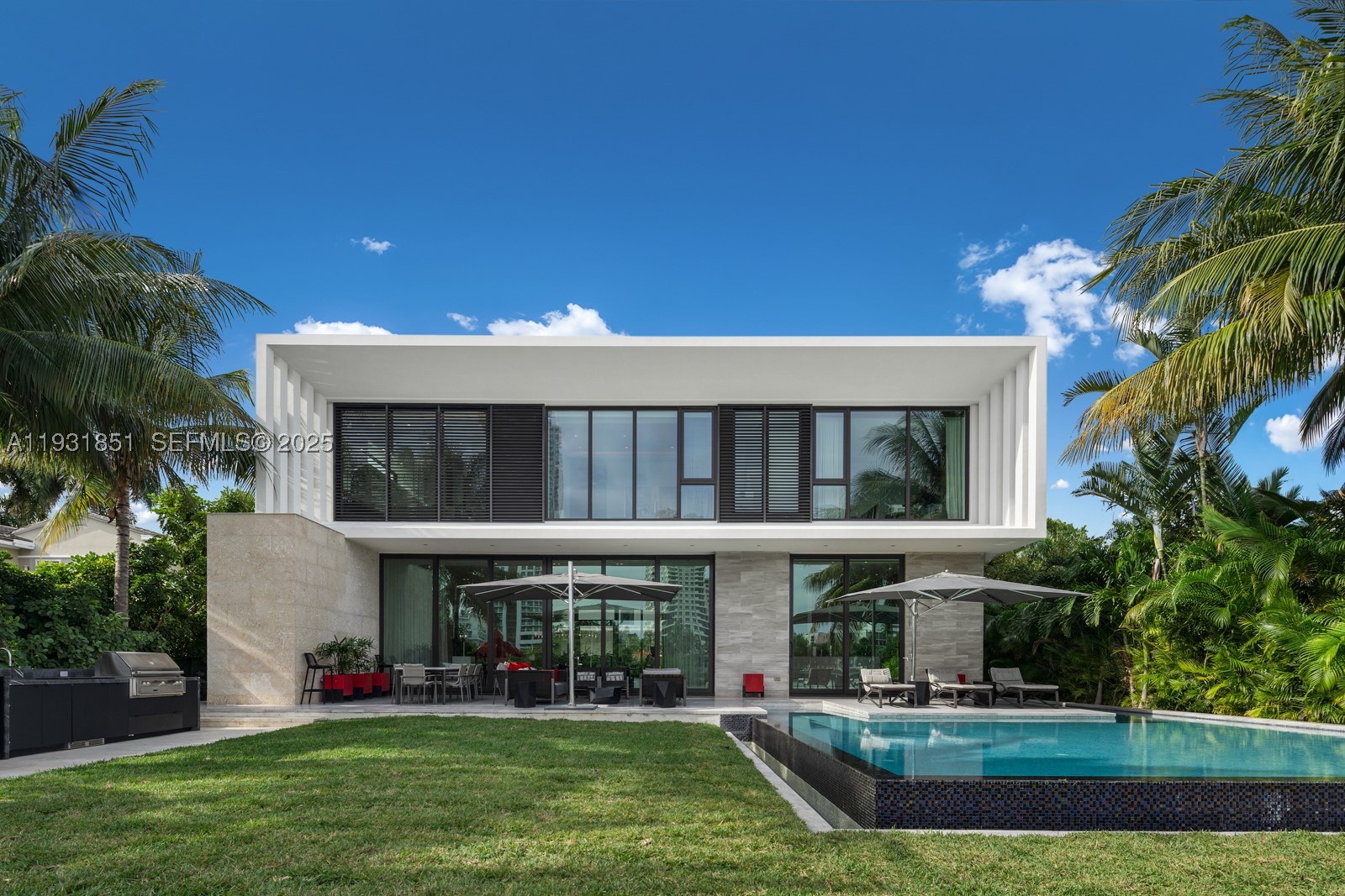 Miami Beach photo 3