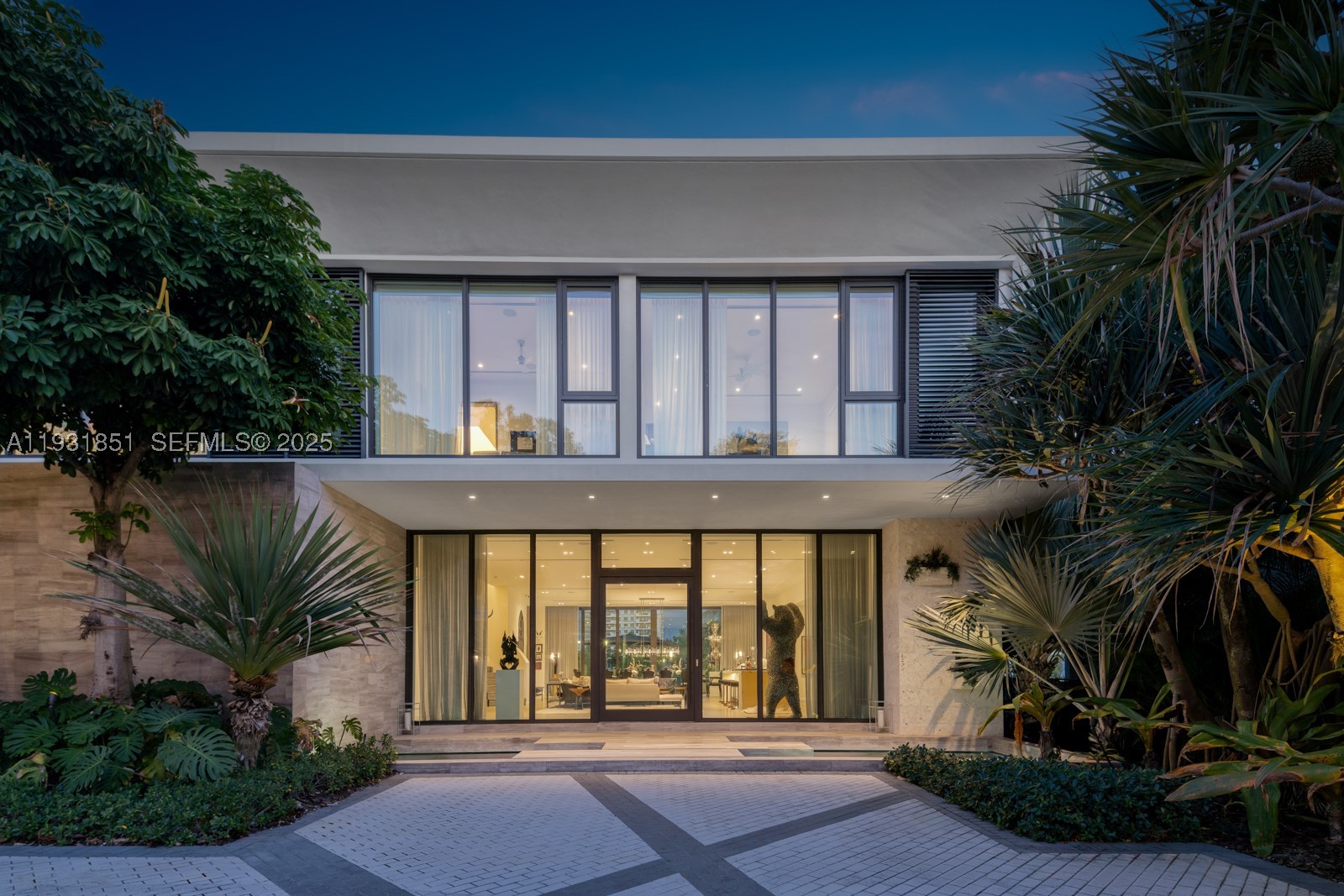 Miami Beach photo 5