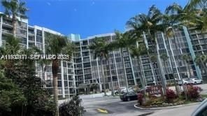 Hallandale Beach photo 3