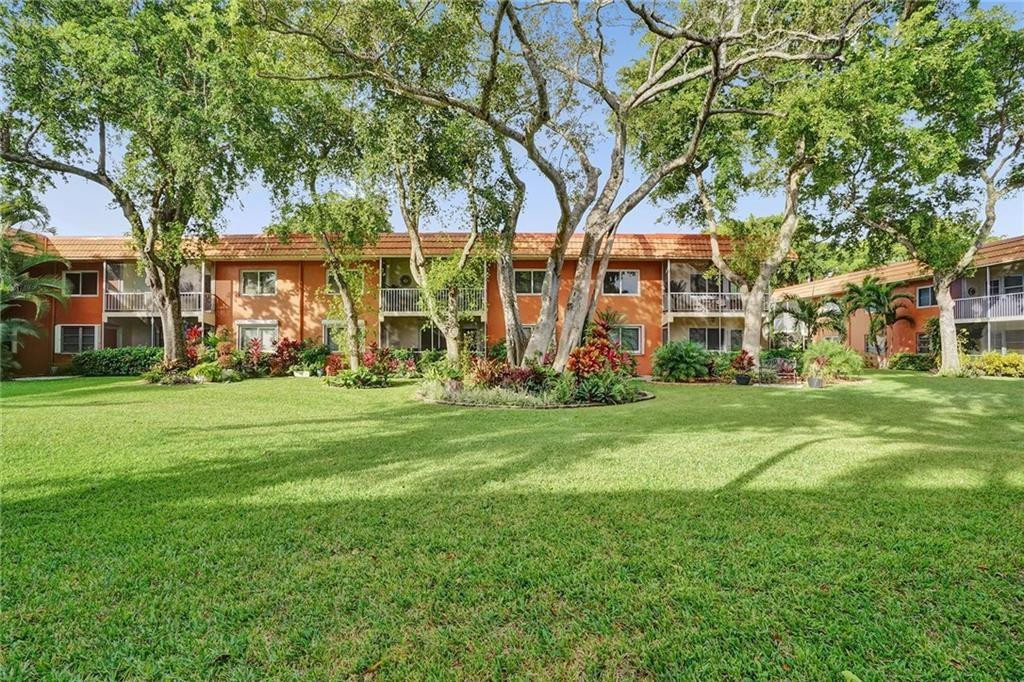Wilton Manors photo 1