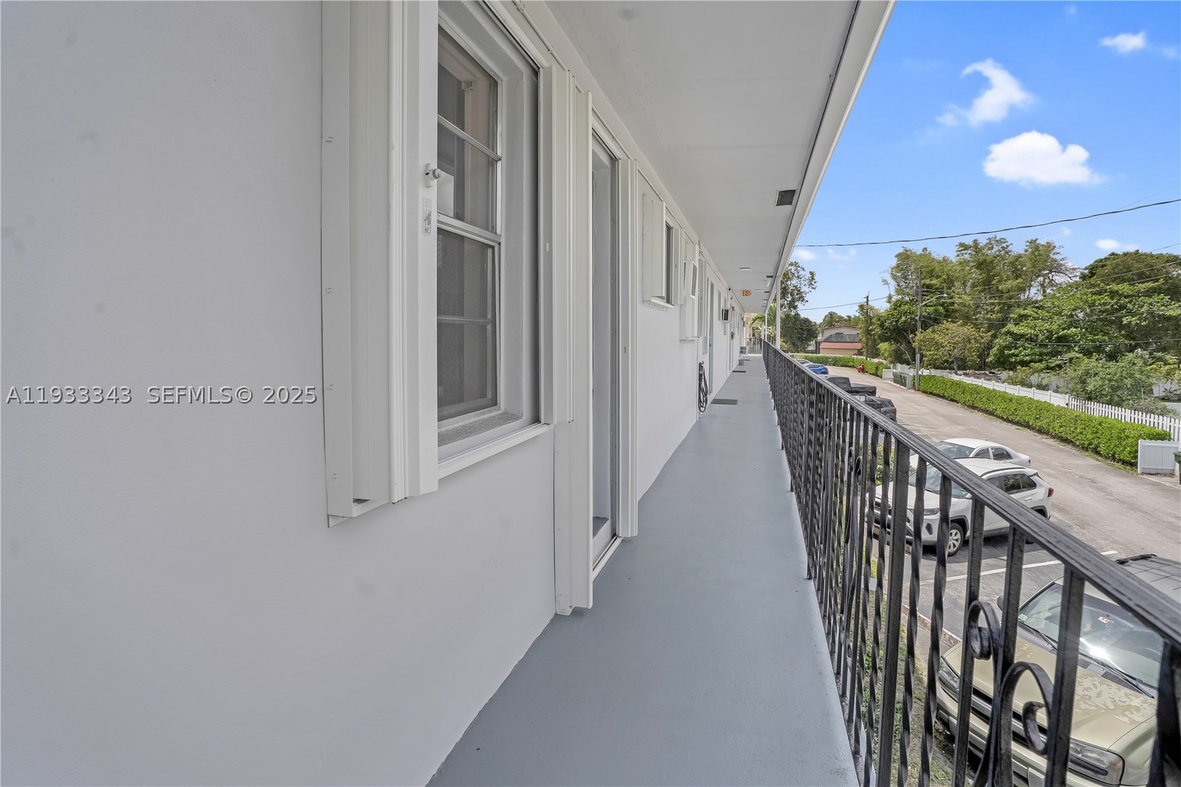 Pembroke Pines photo 4
