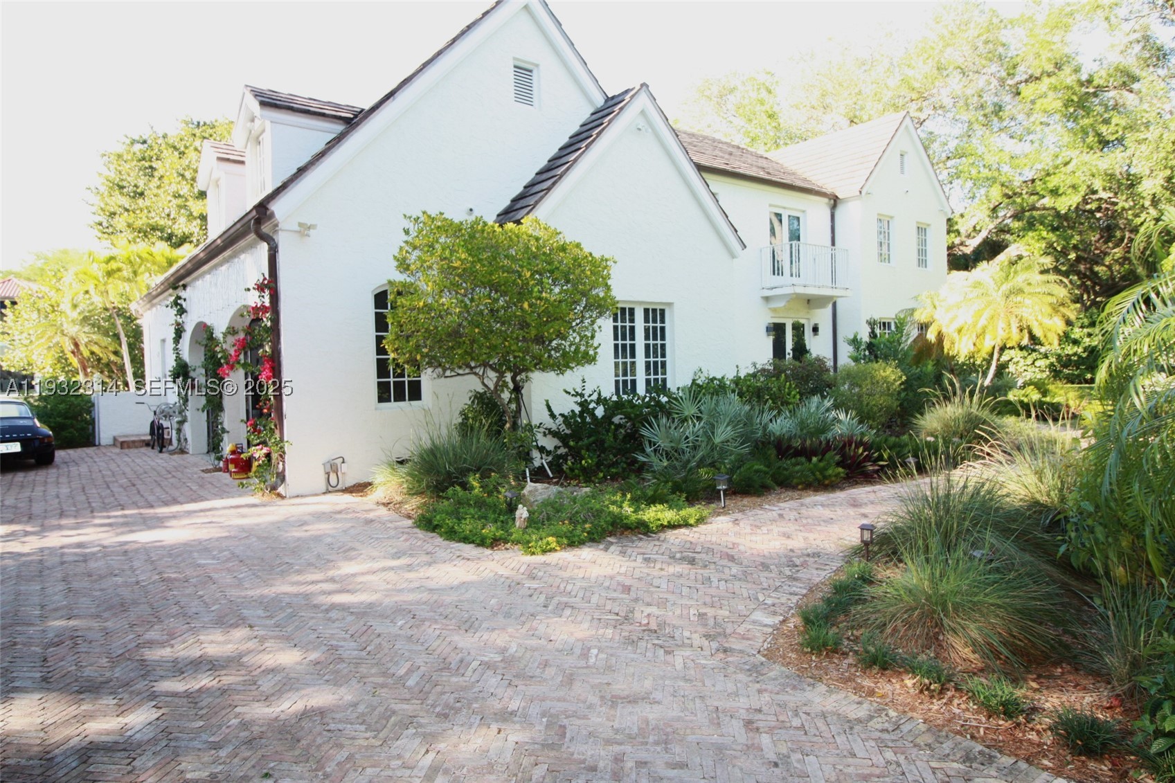 Coral Gables photo 5