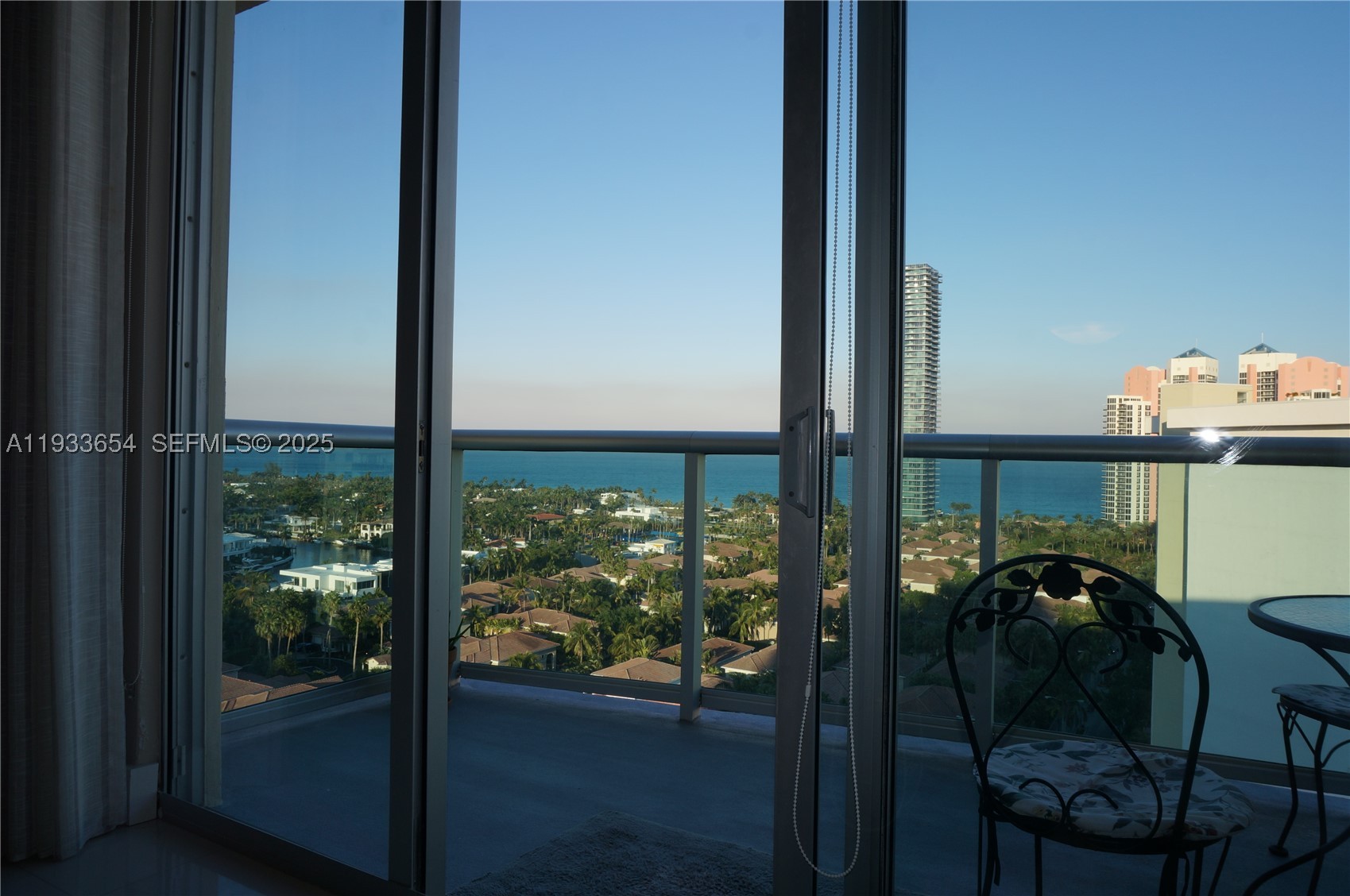 Sunny Isles Beach photo 2