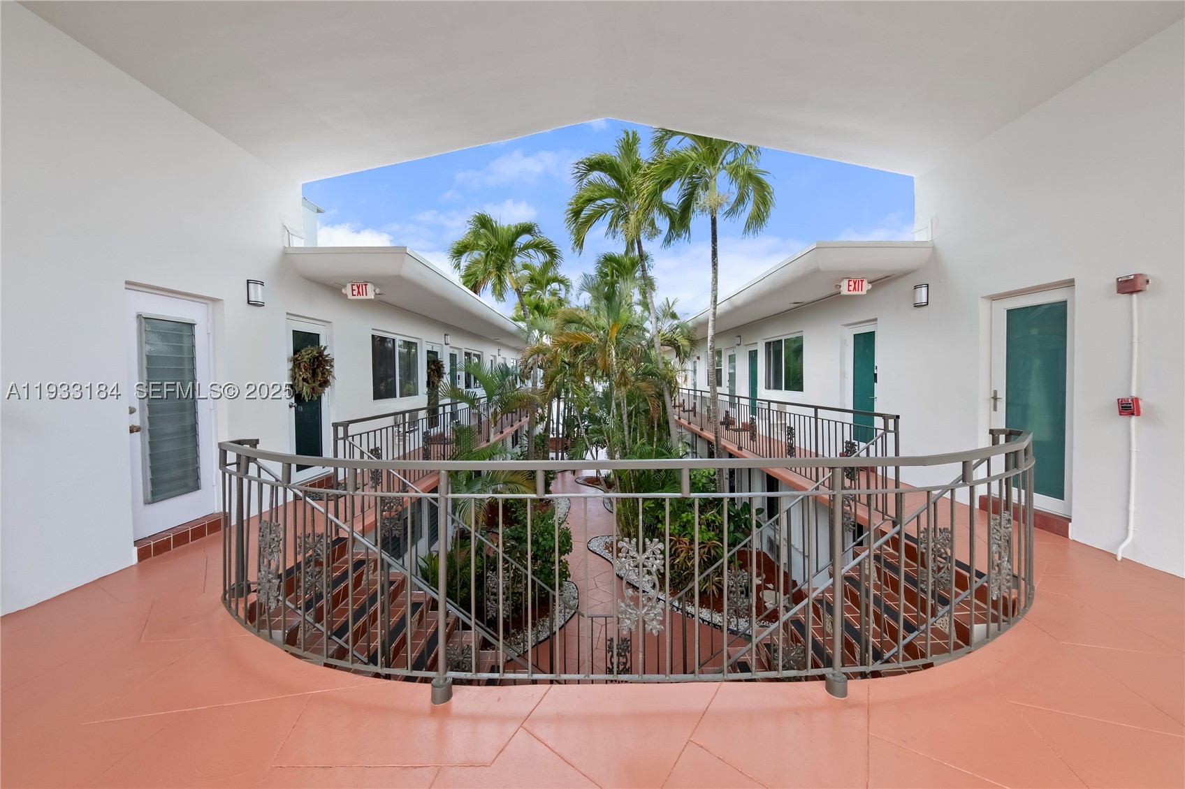 Miami Beach photo 4