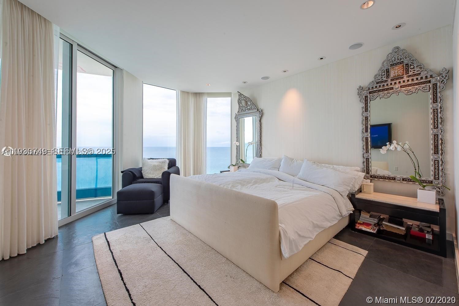 Sunny Isles Beach photo 5
