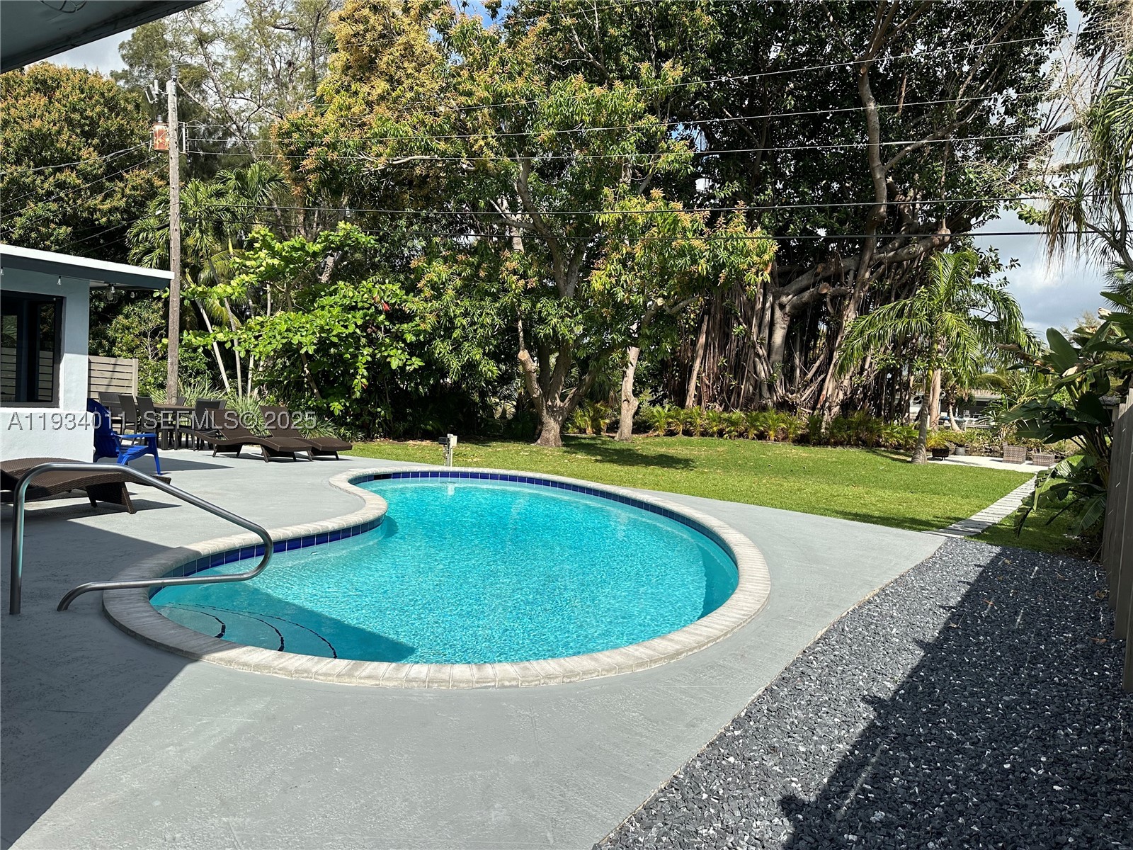 Wilton Manors photo 5