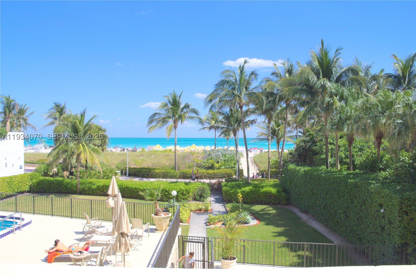 Miami Beach photo 1