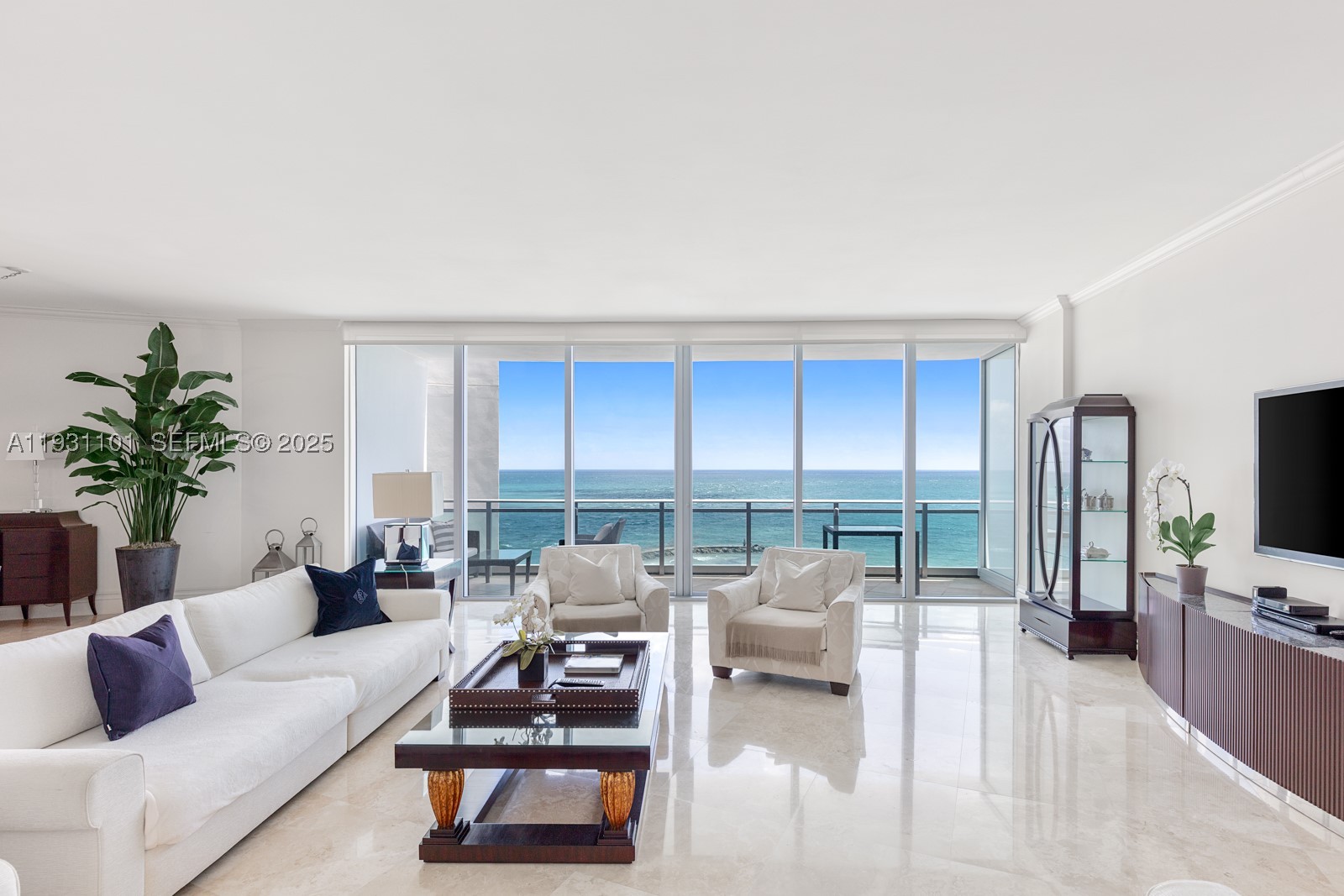 Bal Harbour photo 3