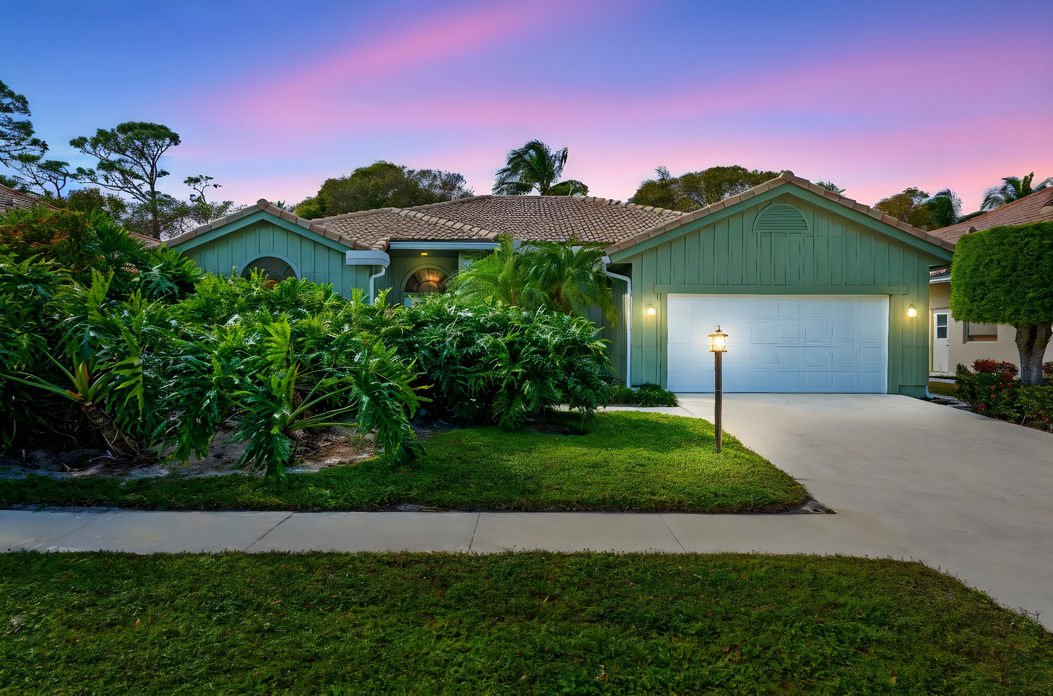Palm Beach Gardens photo 2