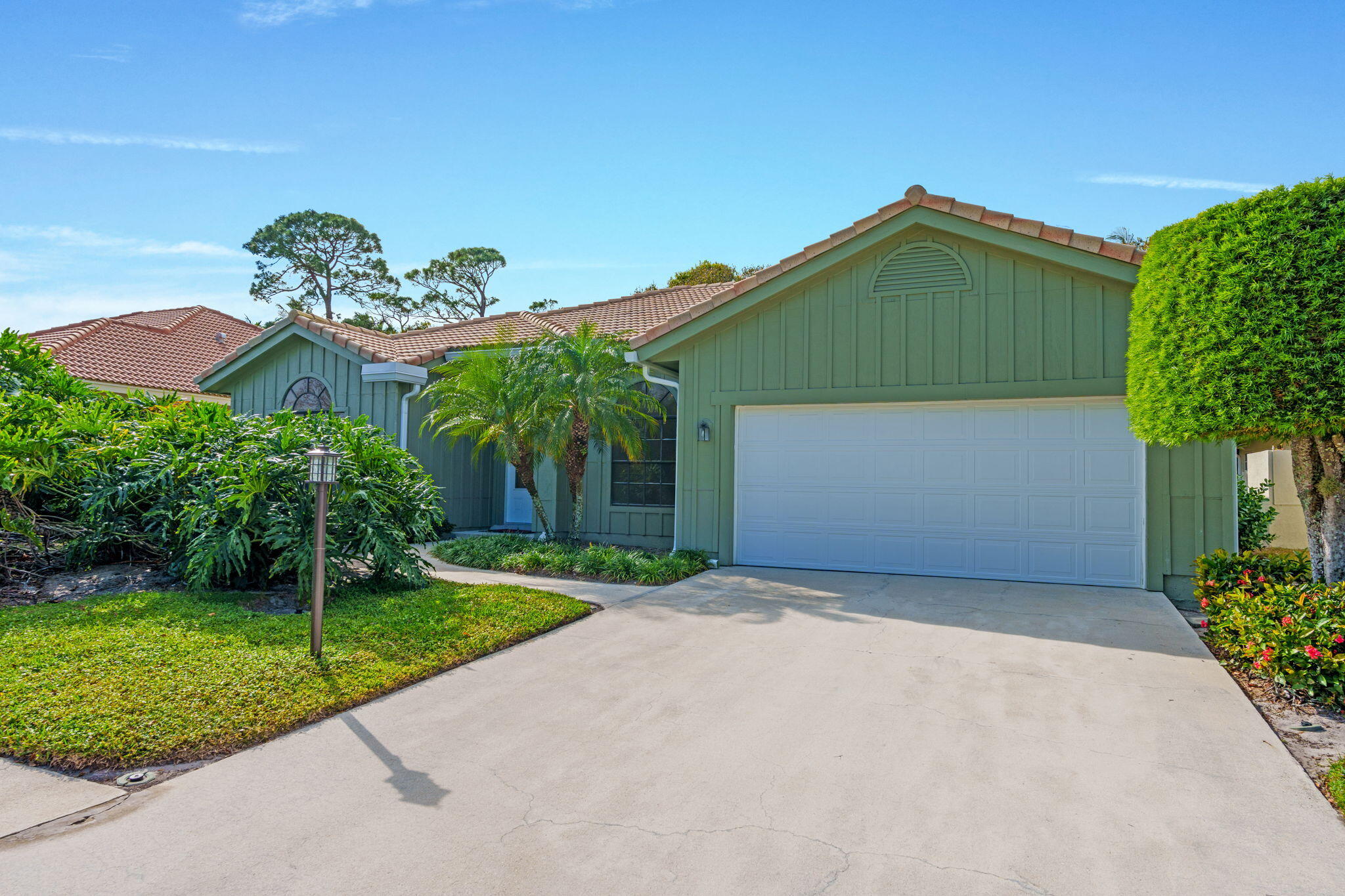 Palm Beach Gardens photo 4
