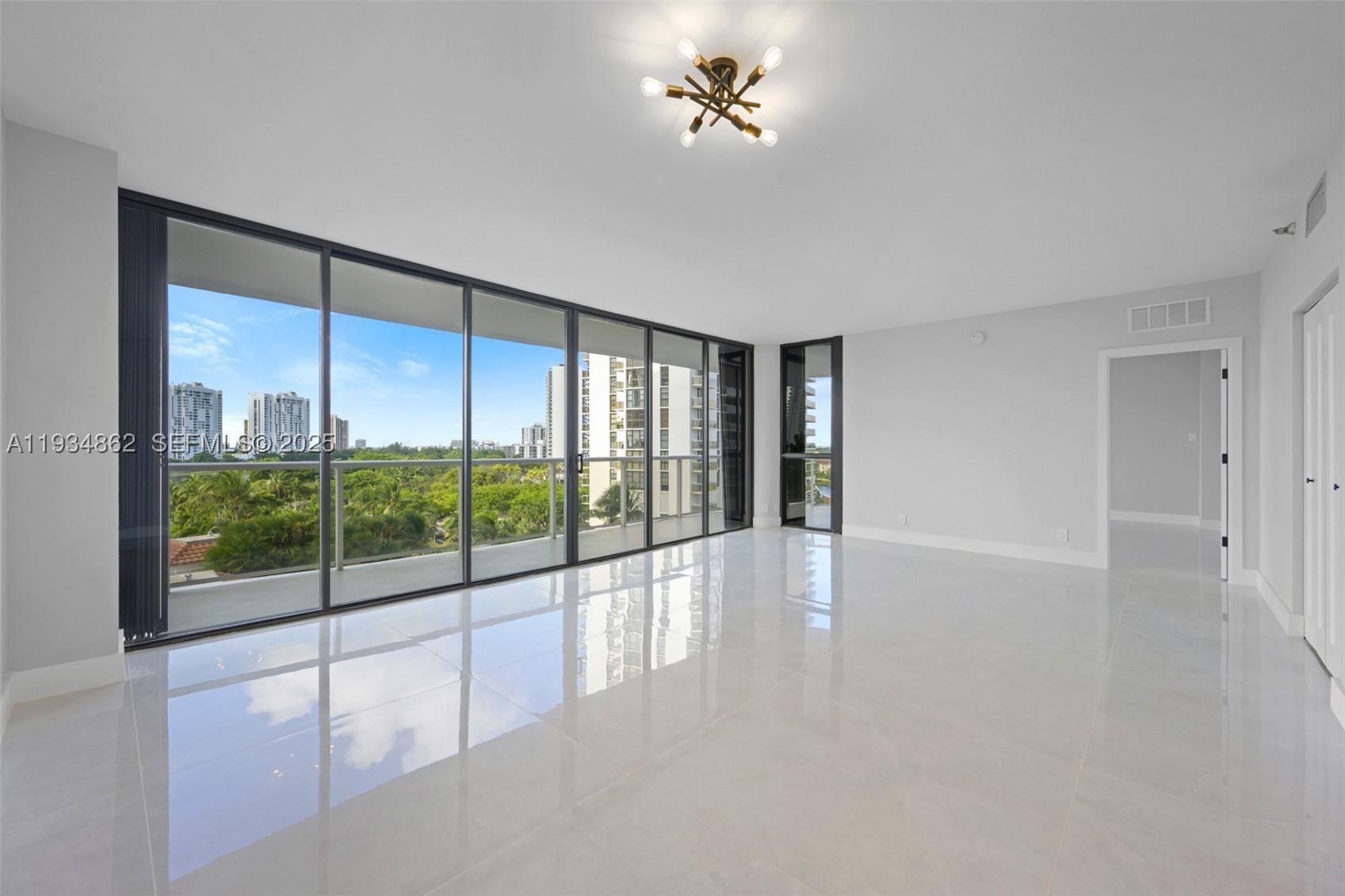 Aventura photo 2