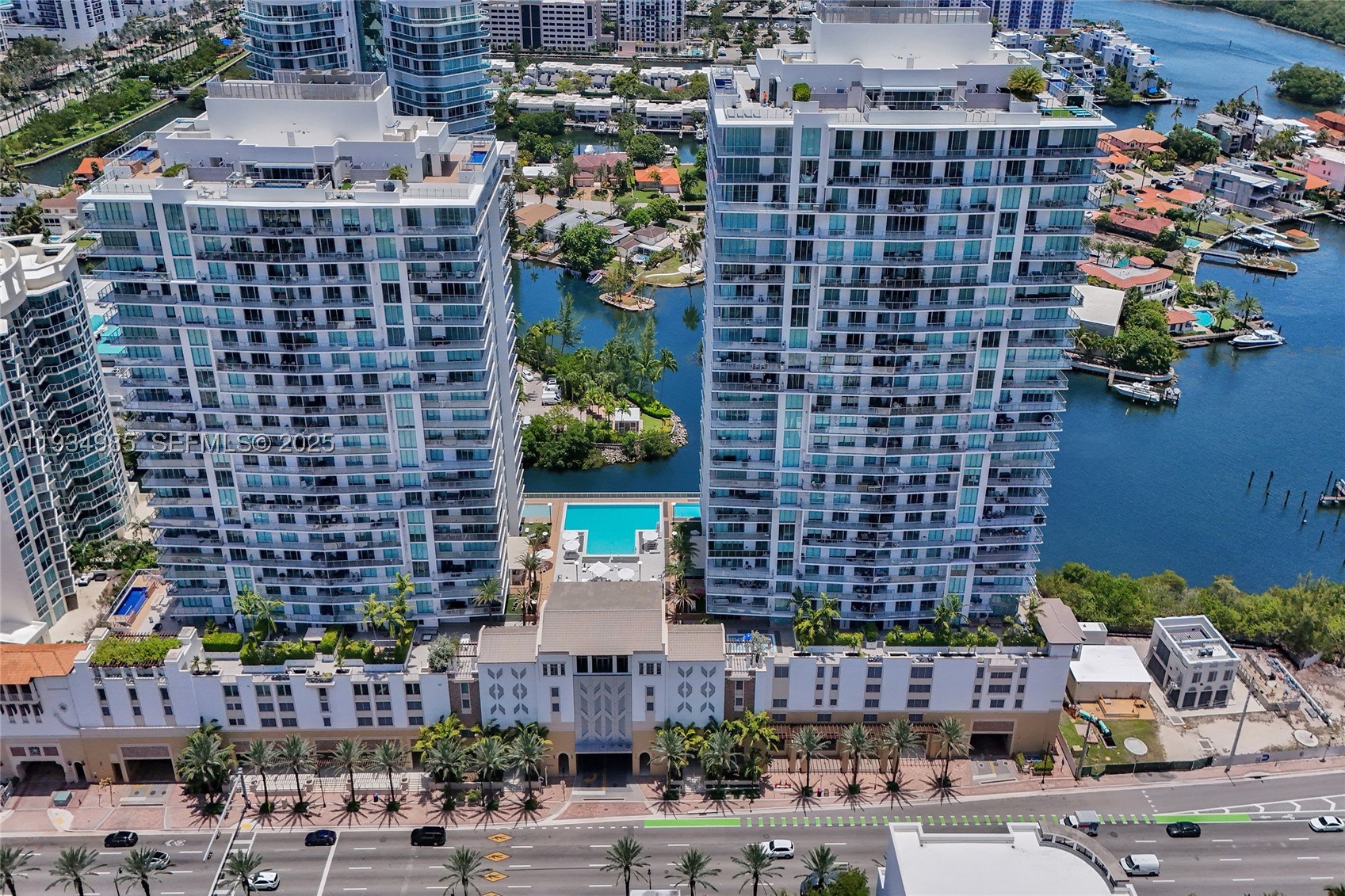Sunny Isles Beach photo 2