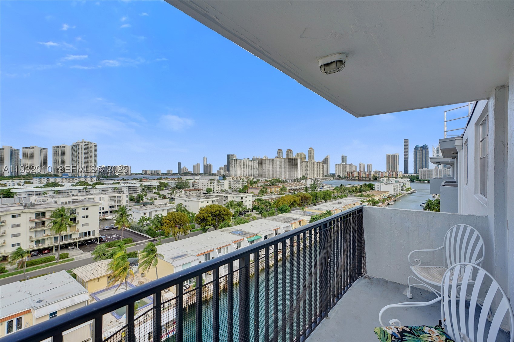 North Miami Beach photo 3