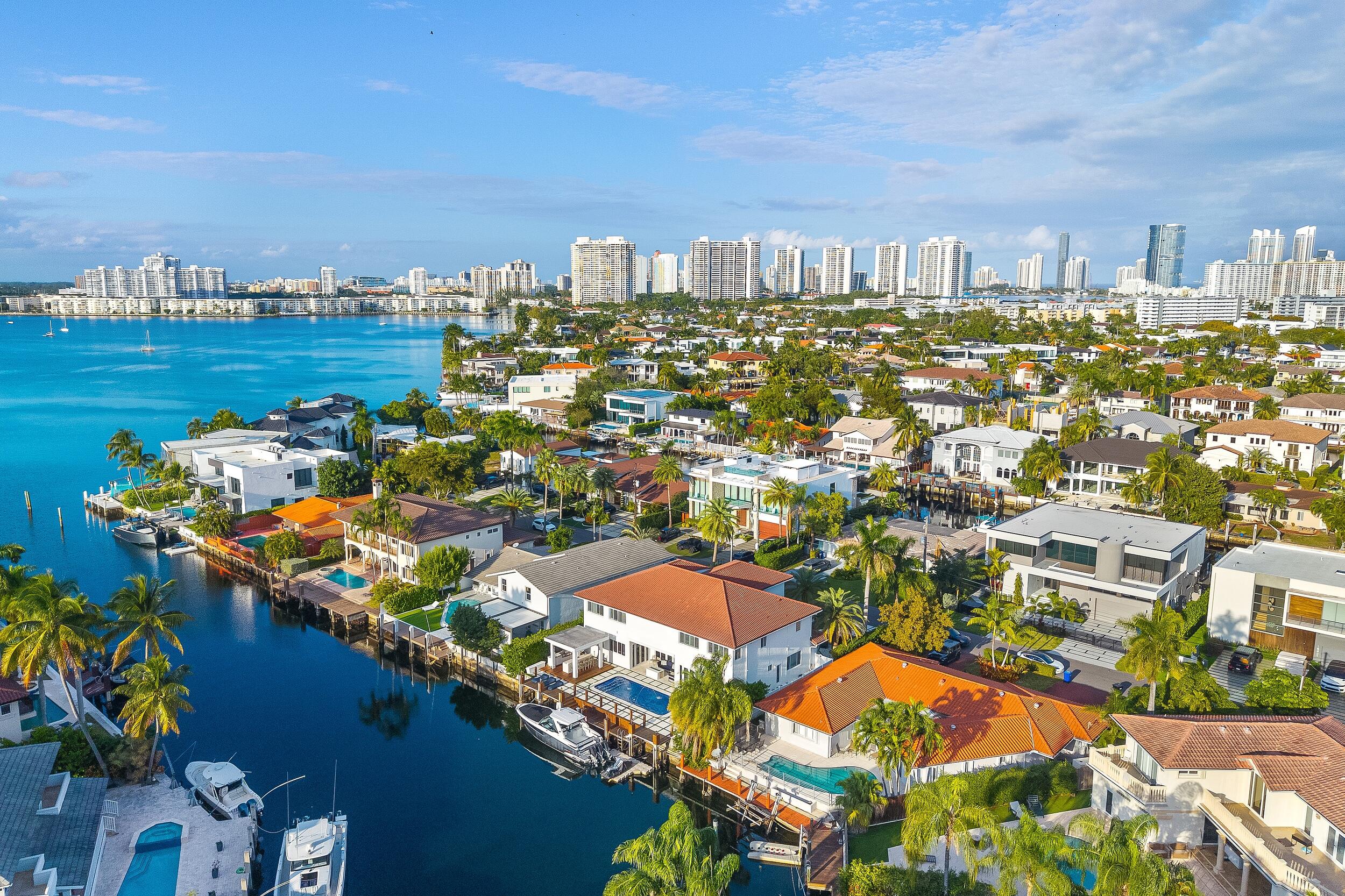 North Miami Beach photo 3