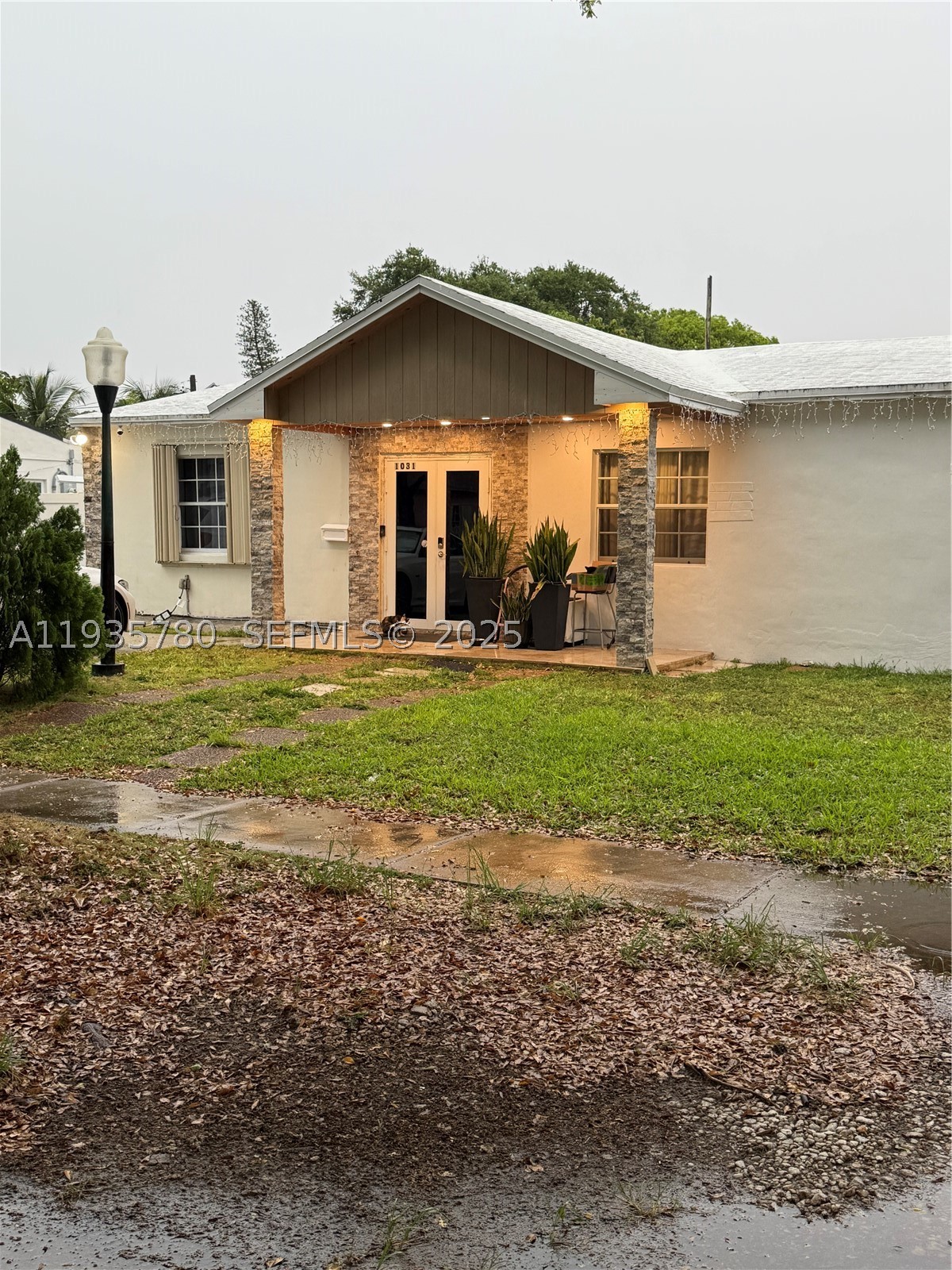 North Miami photo 4