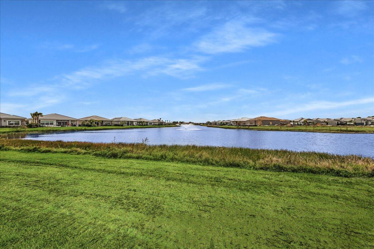 Palm Beach Gardens photo 2