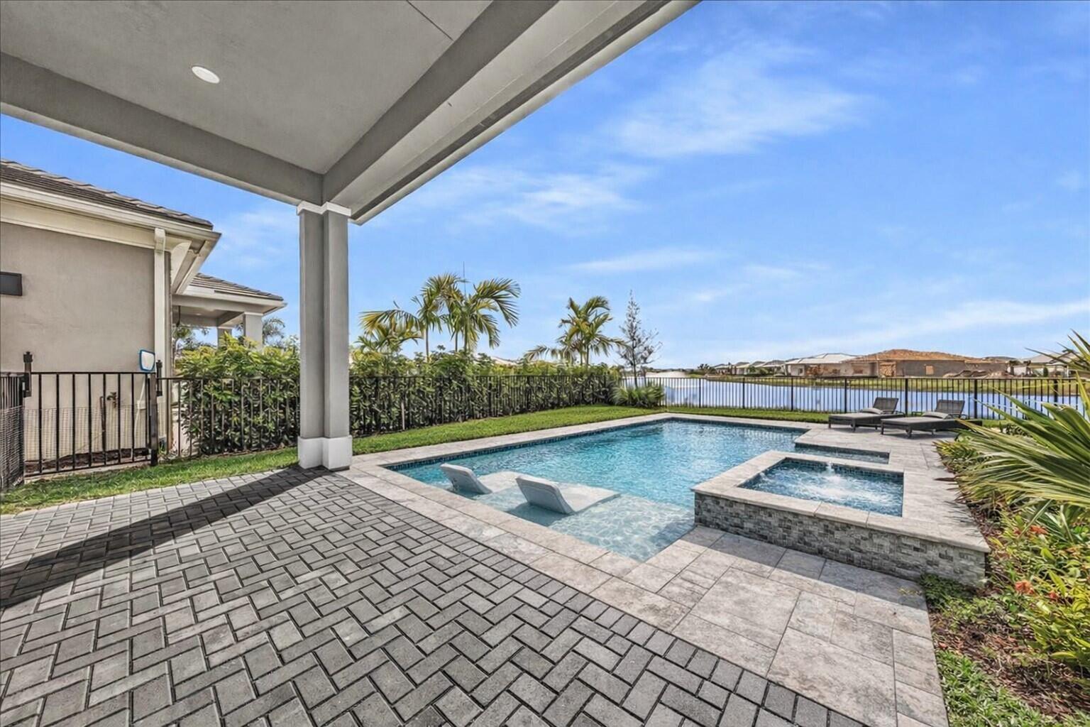 Palm Beach Gardens photo 5