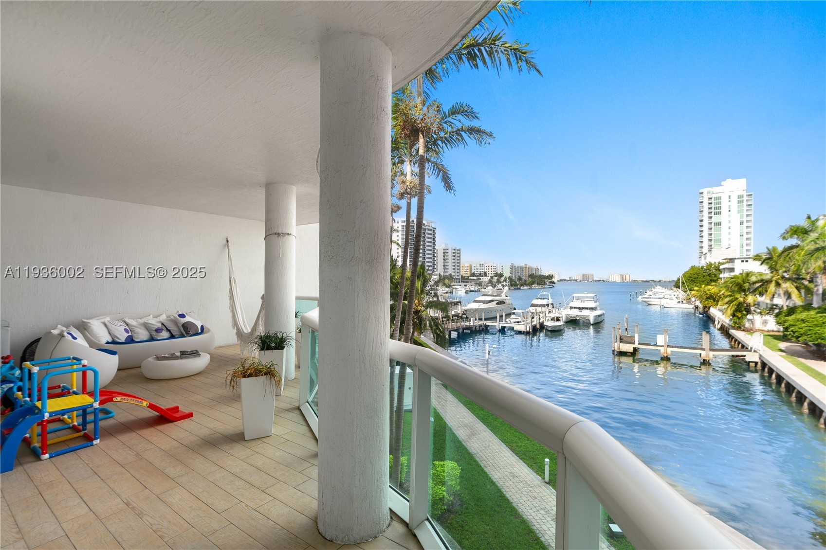North Bay Village photo 1