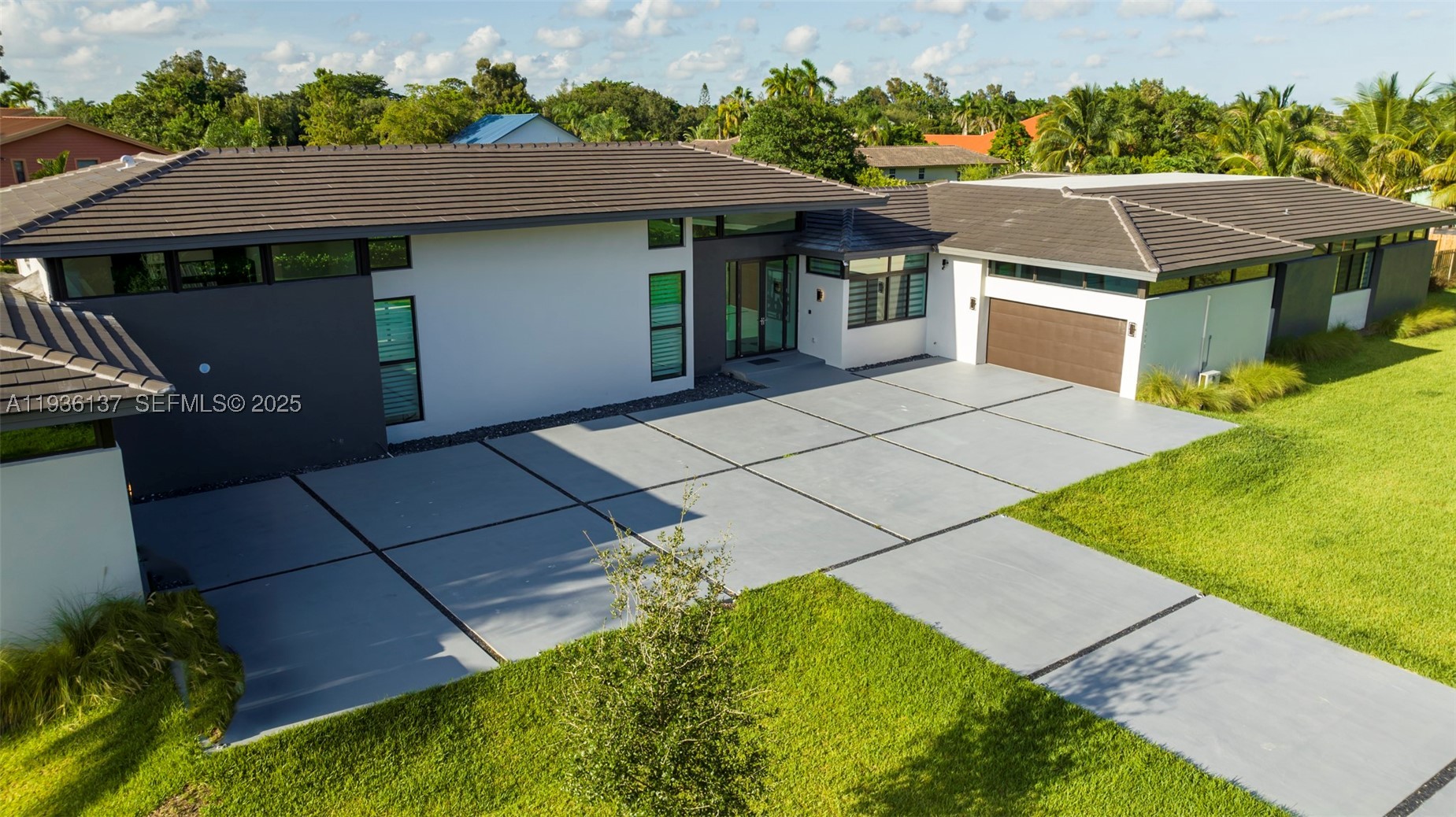 Plantation photo 1