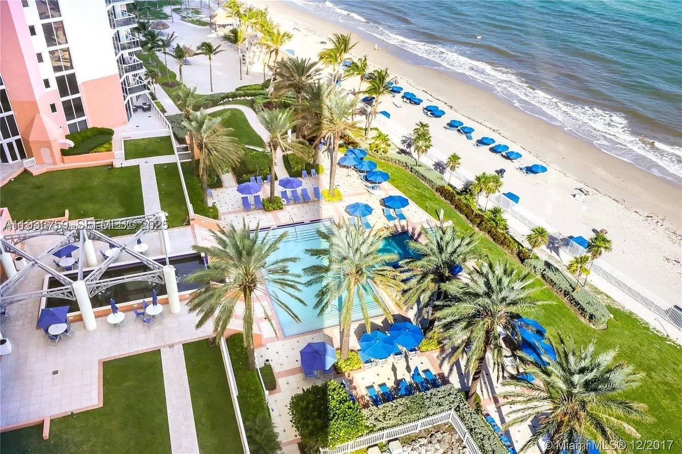 Sunny Isles Beach photo 1