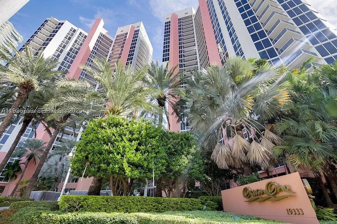 Sunny Isles Beach photo 4