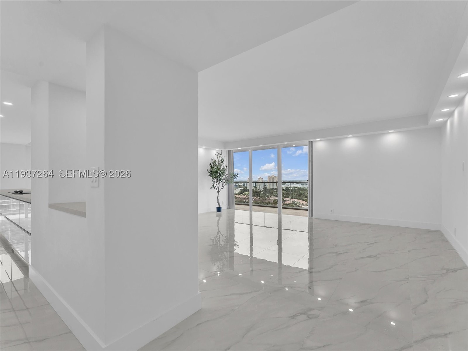 Aventura photo 5